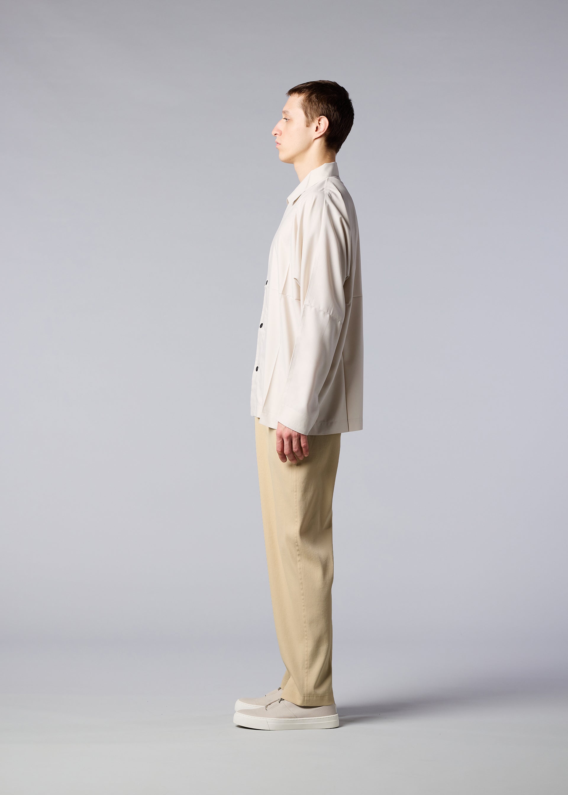 A model wears the IM MEN AIR trousers
