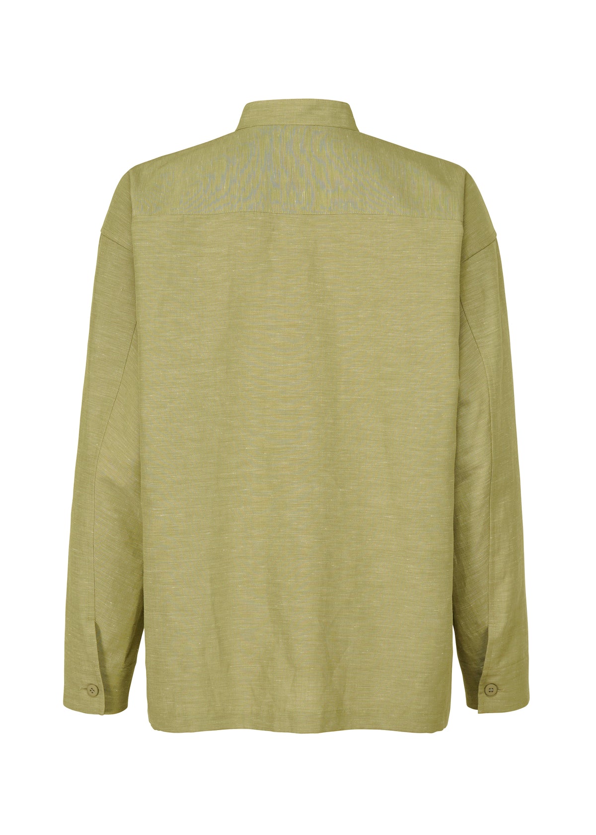 A detail shot of the IM MEN HYBRID SHIRT shirt