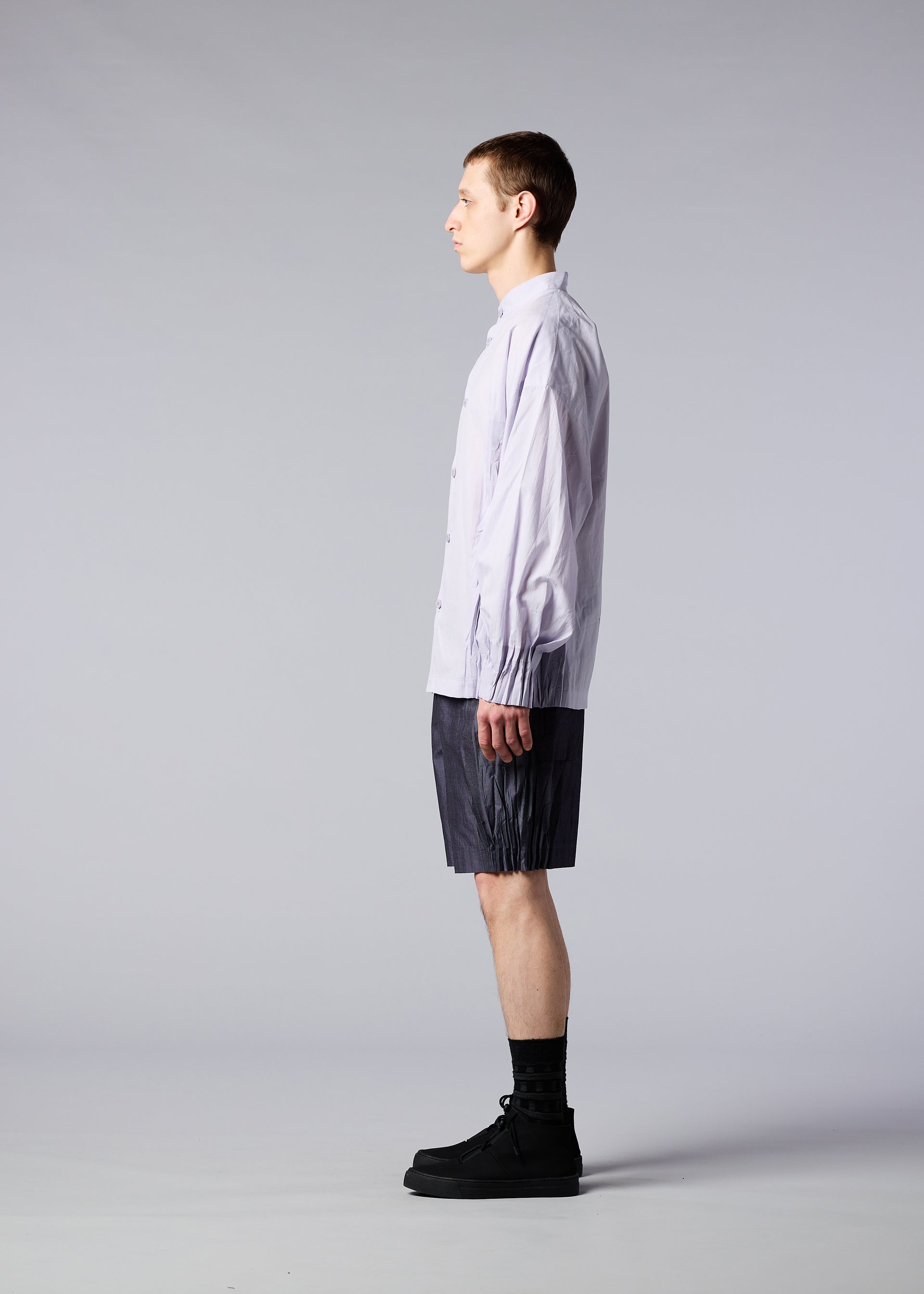 A model wears the IM MEN DUO SHIRT shirt