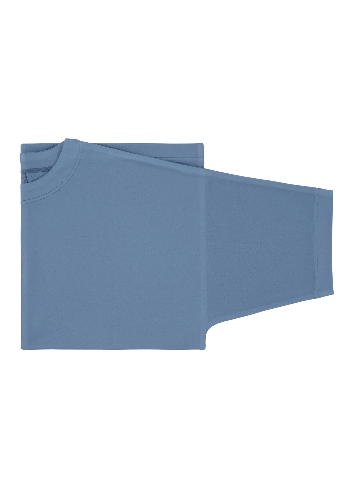 A detail shot of the IM MEN FLAT T top