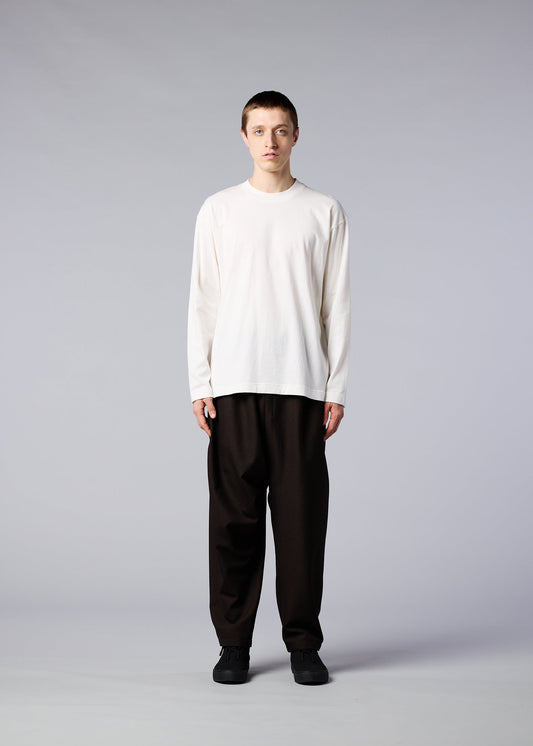 A model wears the IM MEN SOIL GRAPHIC T top.