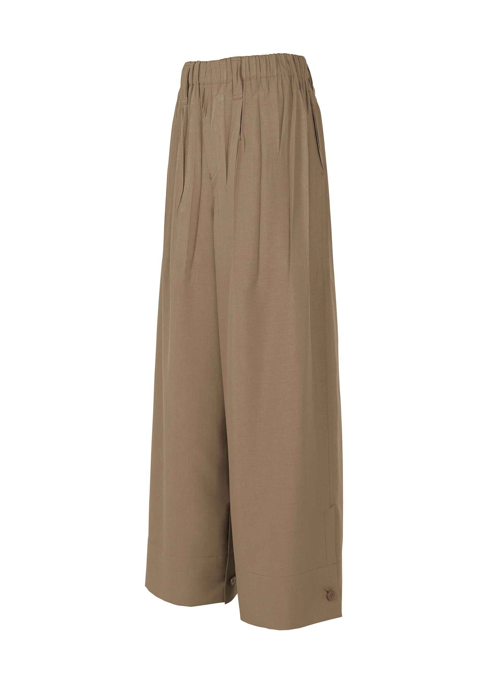 A detail shot of the IM MEN WAFT trousers.