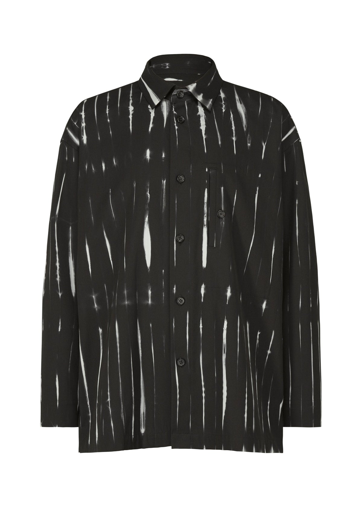 A product shot of the IM MEN GIFT shirt in black (15).