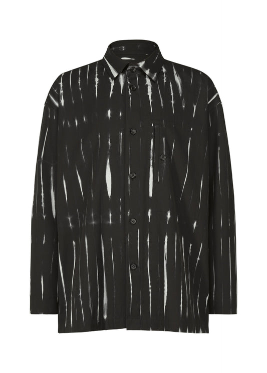 A product shot of the IM MEN GIFT shirt in black (15).
