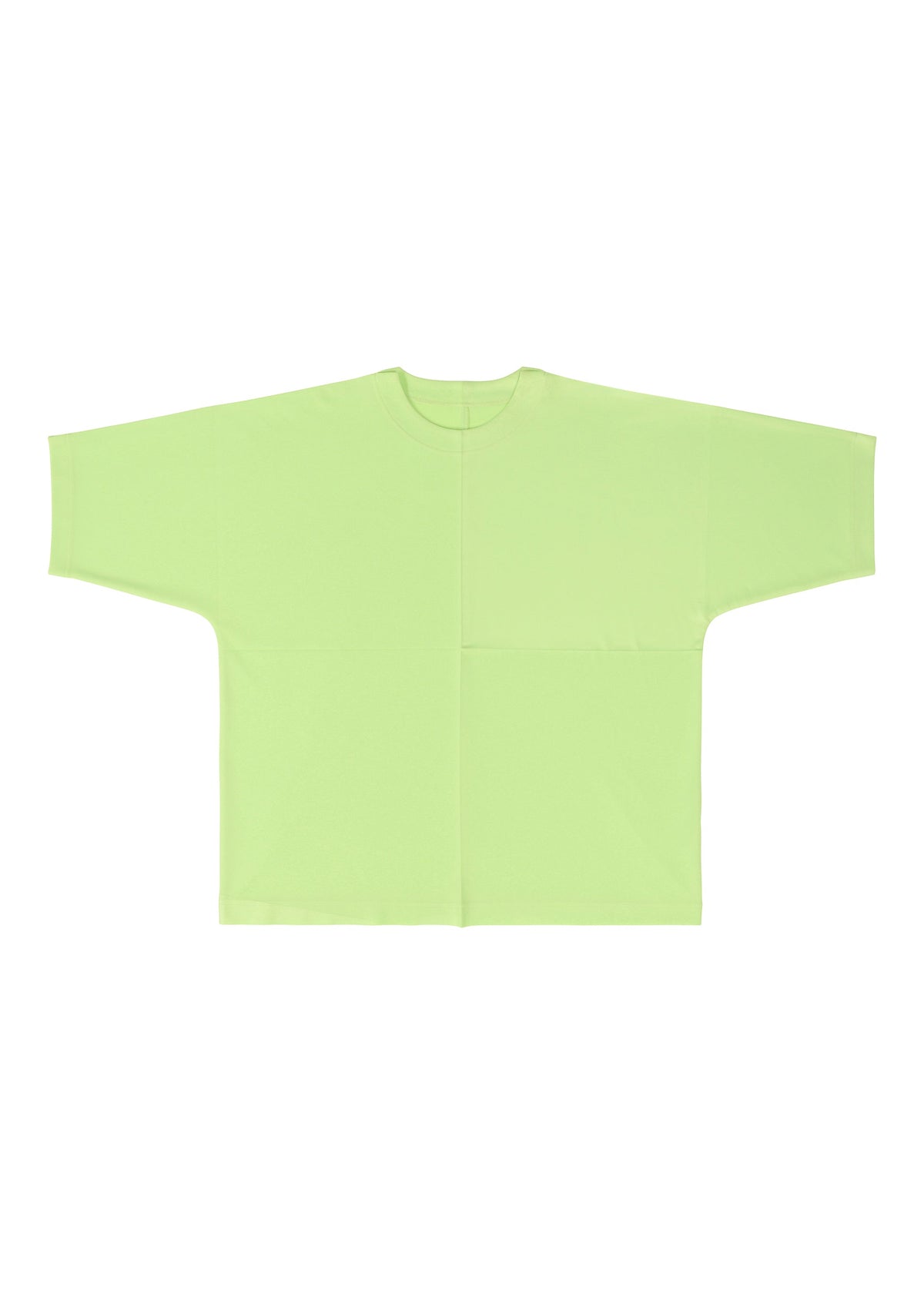 A detail shot of the IM MEN FLAT T top.