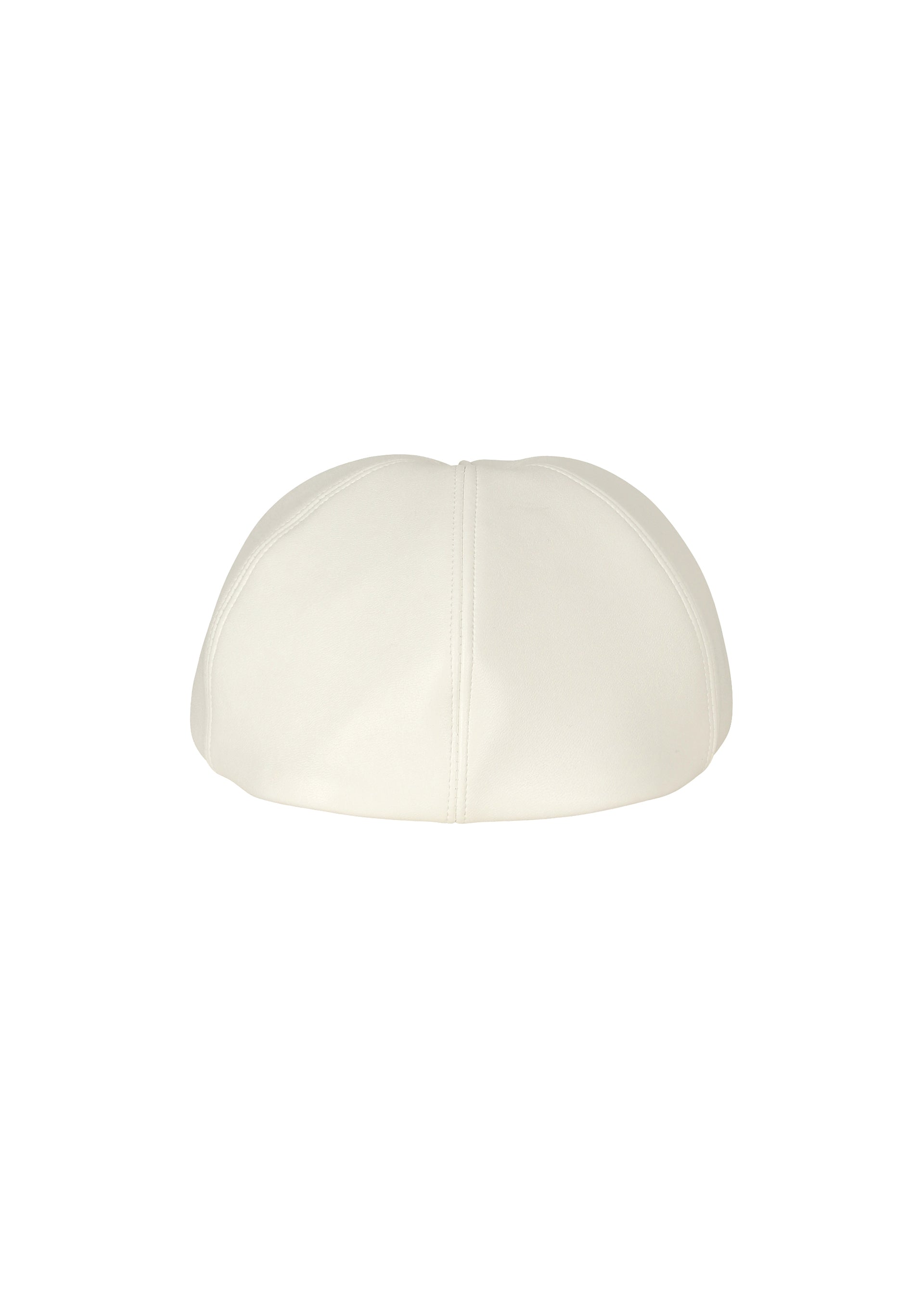 A detail shot of the IM MEN PIGEON CAP hat.