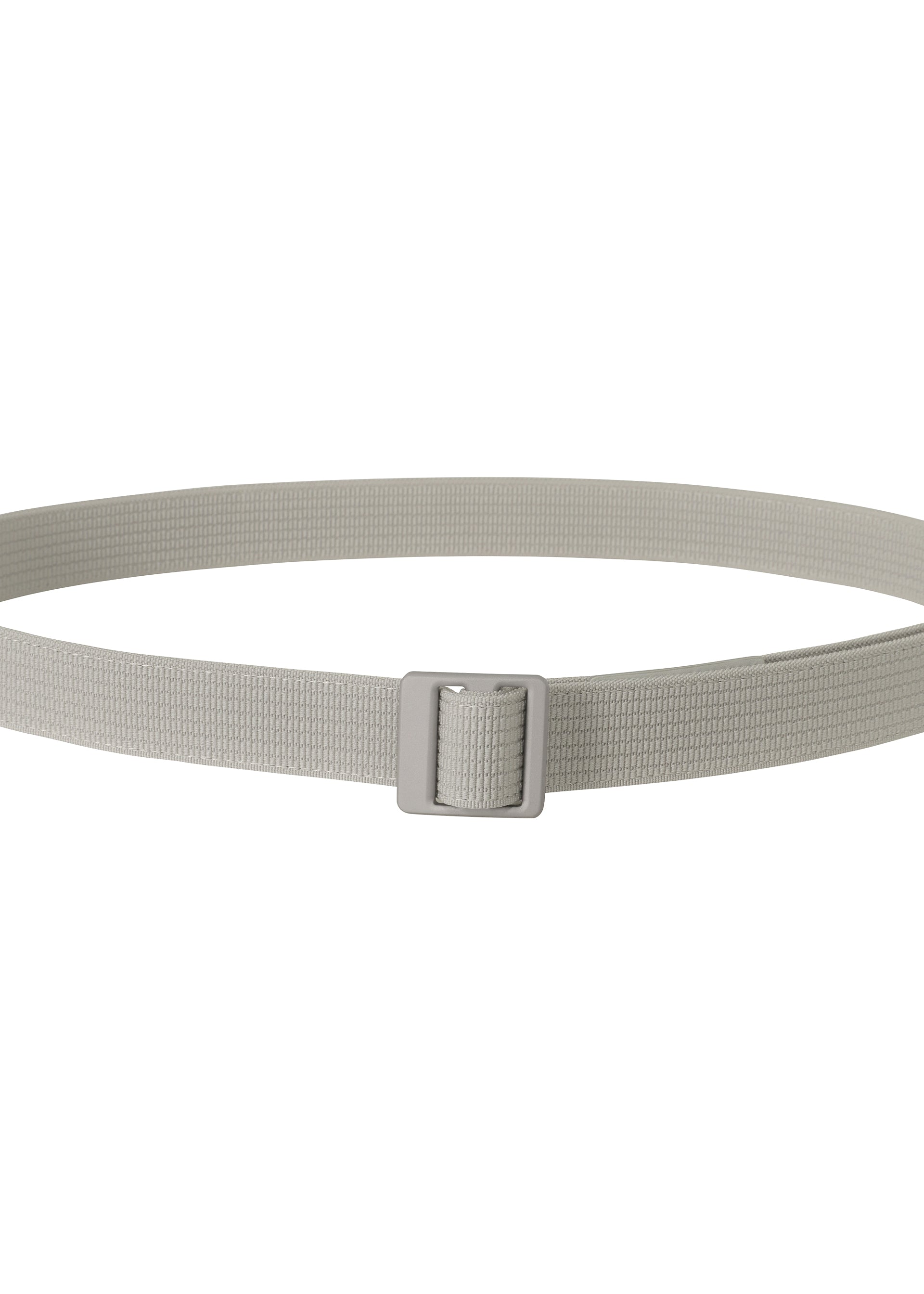 A detail shot of the IM MEN FRICTION BELT belt.