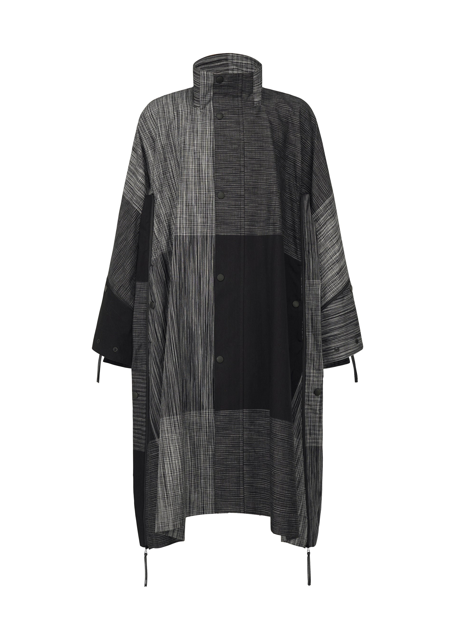 A product shot of the IM MEN KASURI coat in black (15).
