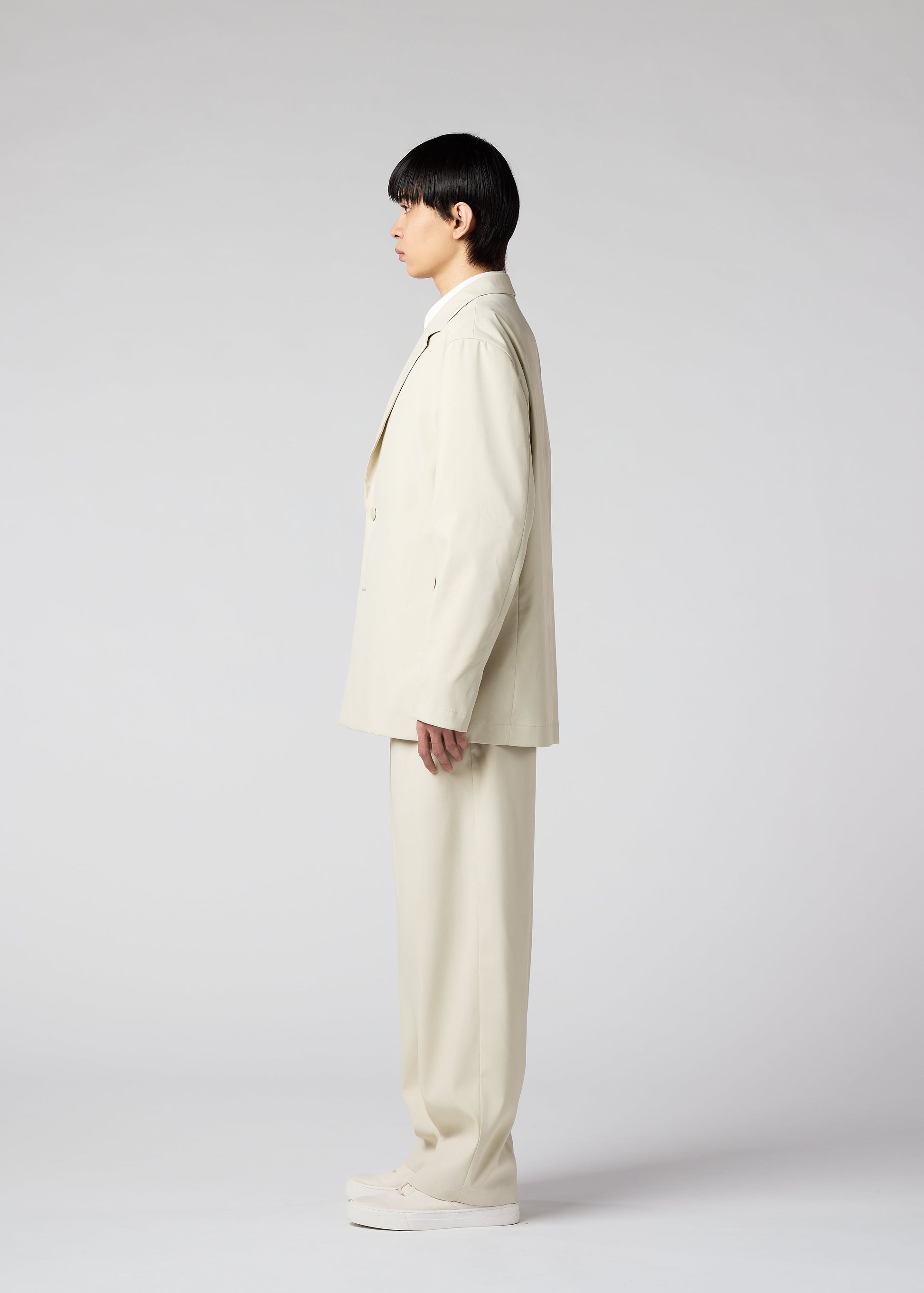 A model wears the IM MEN AIR jacket.