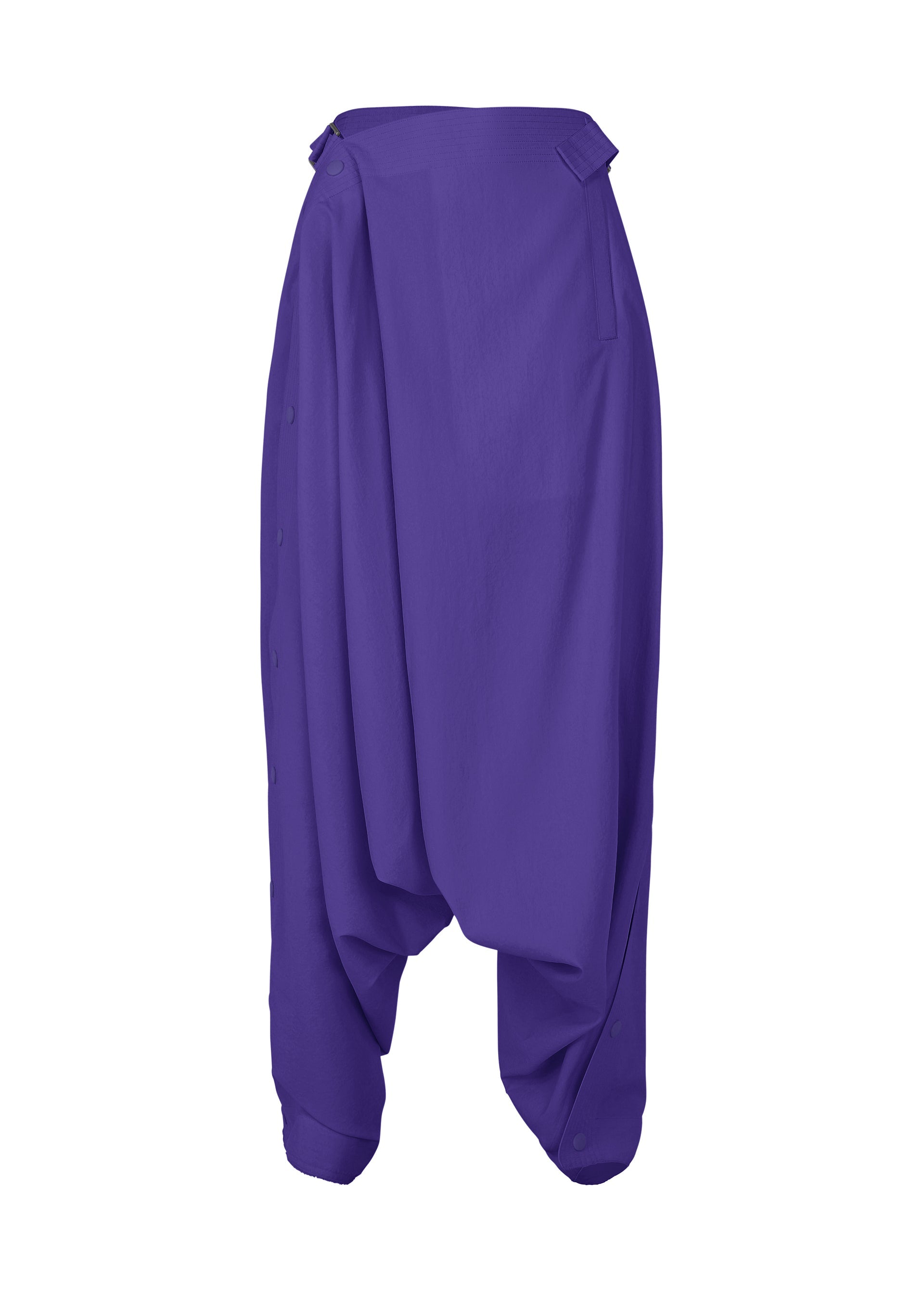 A product shot of the IM MEN FLY trousers in blue.