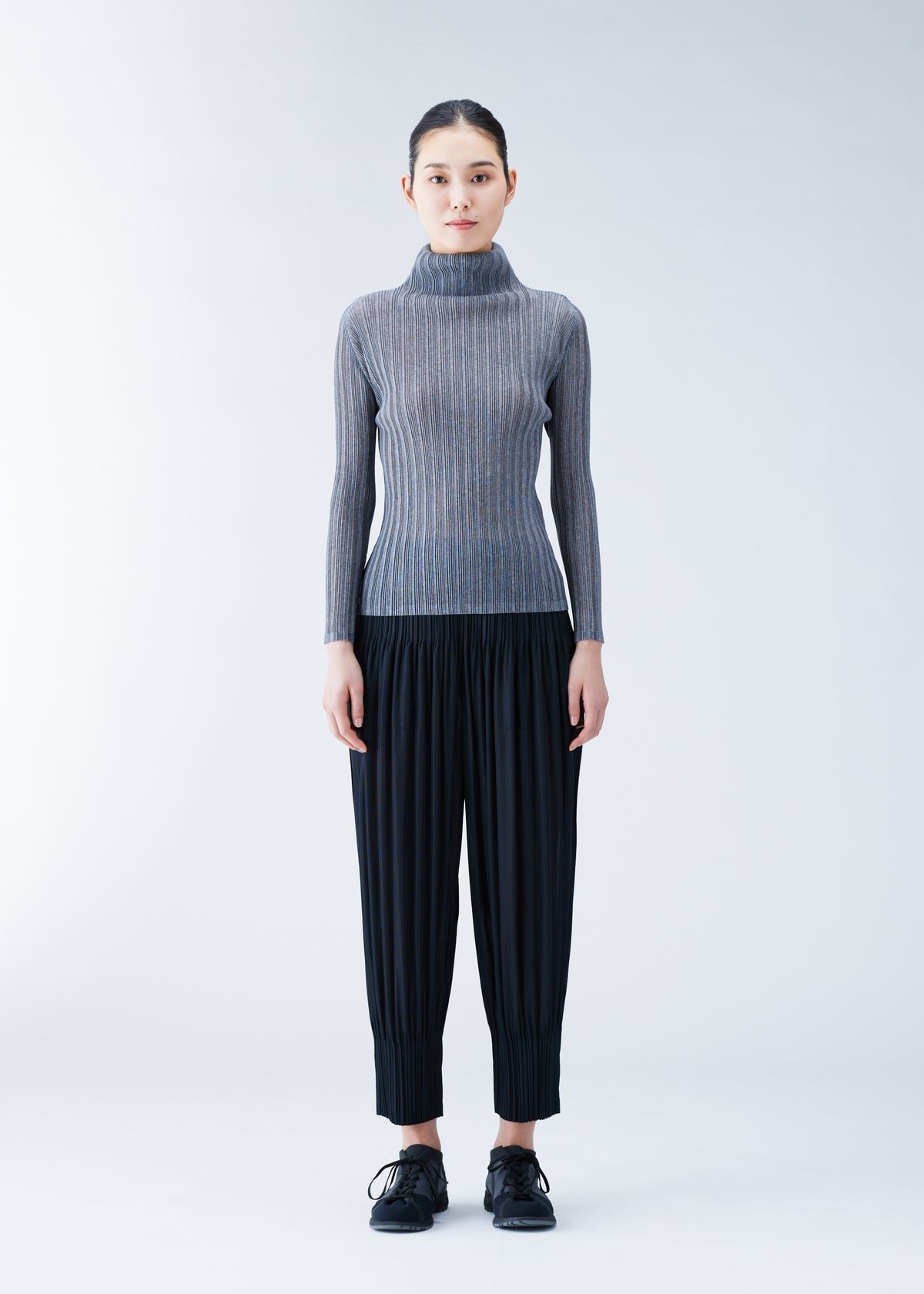 RIB PLEATS BASICS Top Black