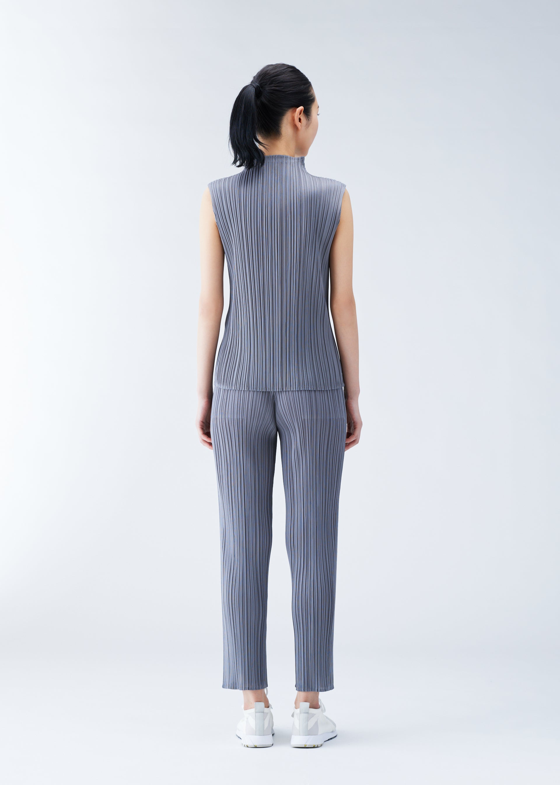 BASICS Top Grey