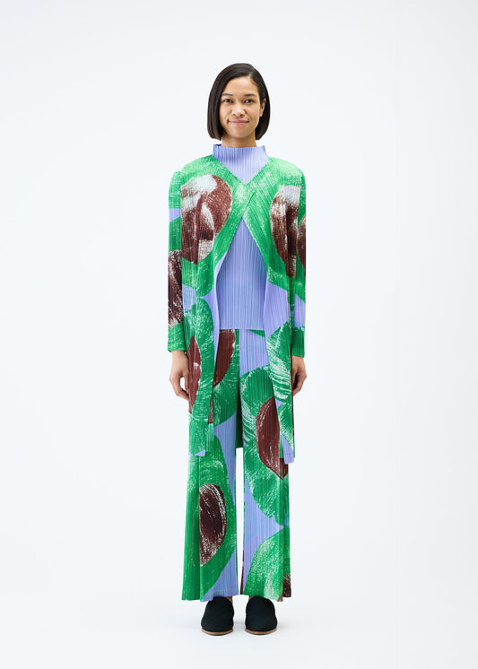 A model wears the PLEATS PLEASE ISSEY MIYAKE BACKLIGHT coat.