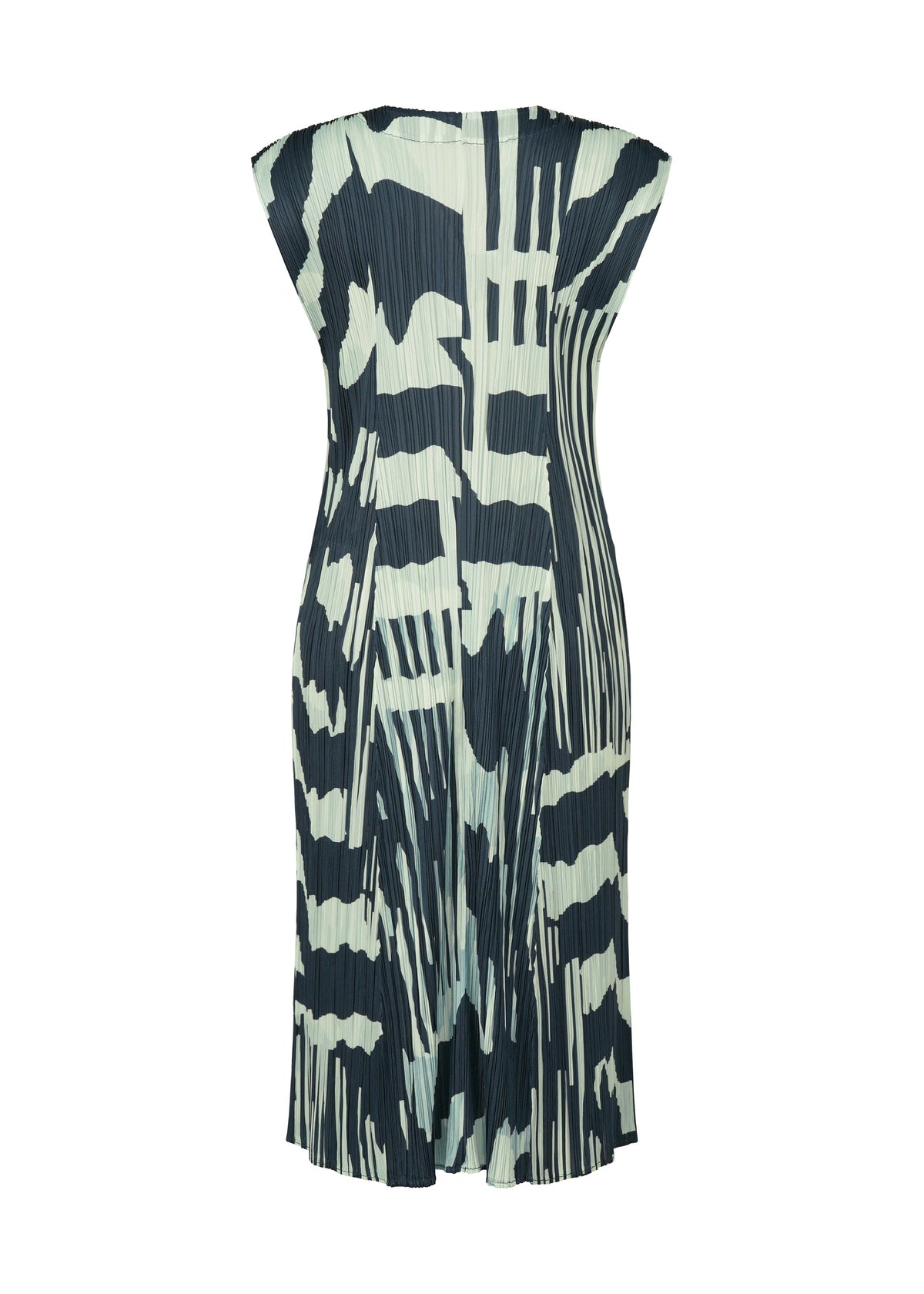 A detail shot of the PLEATS PLEASE ISSEY MIYAKE REFRACTION vest.