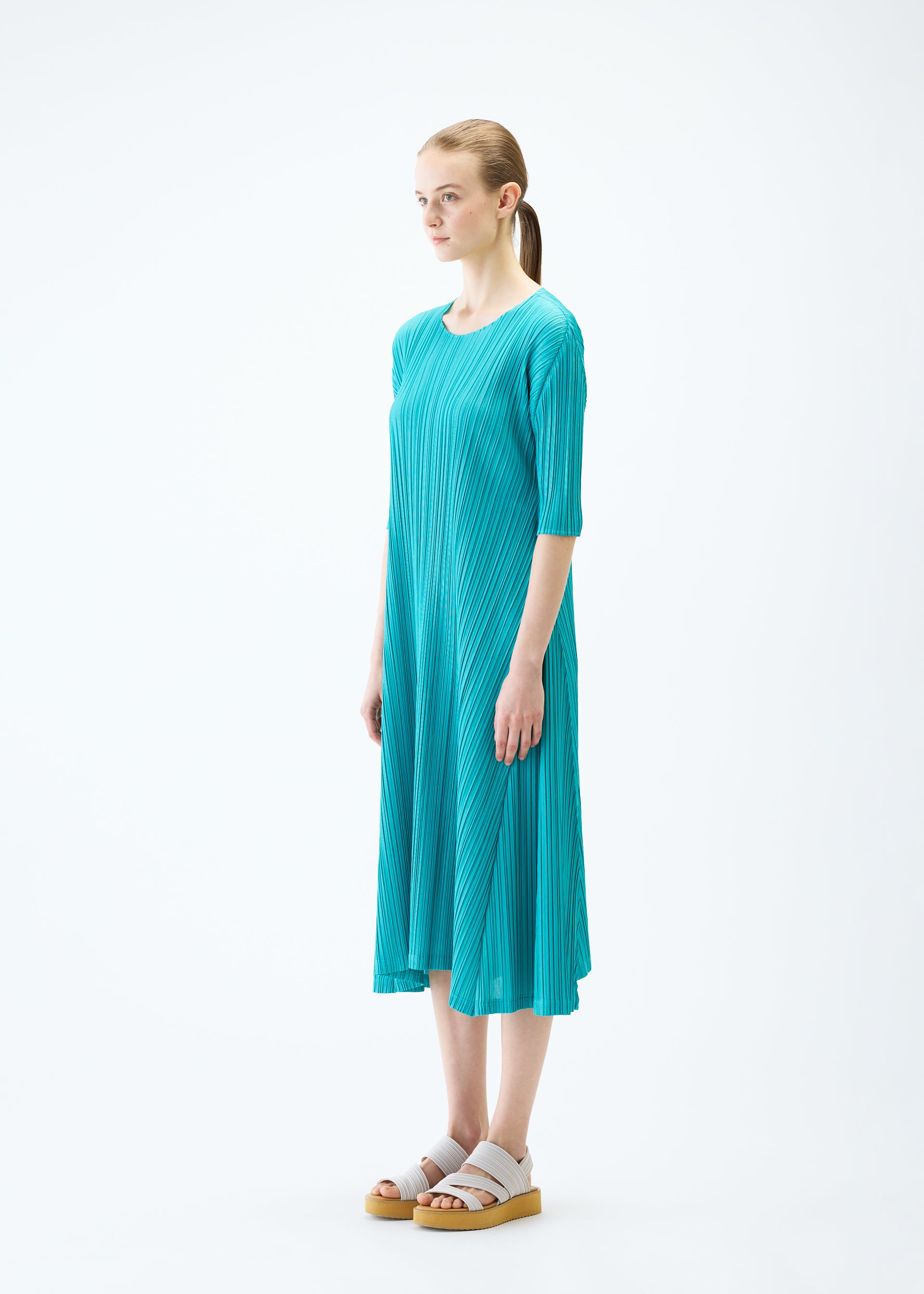 MELLOW PLEATS Dress Blue Grey