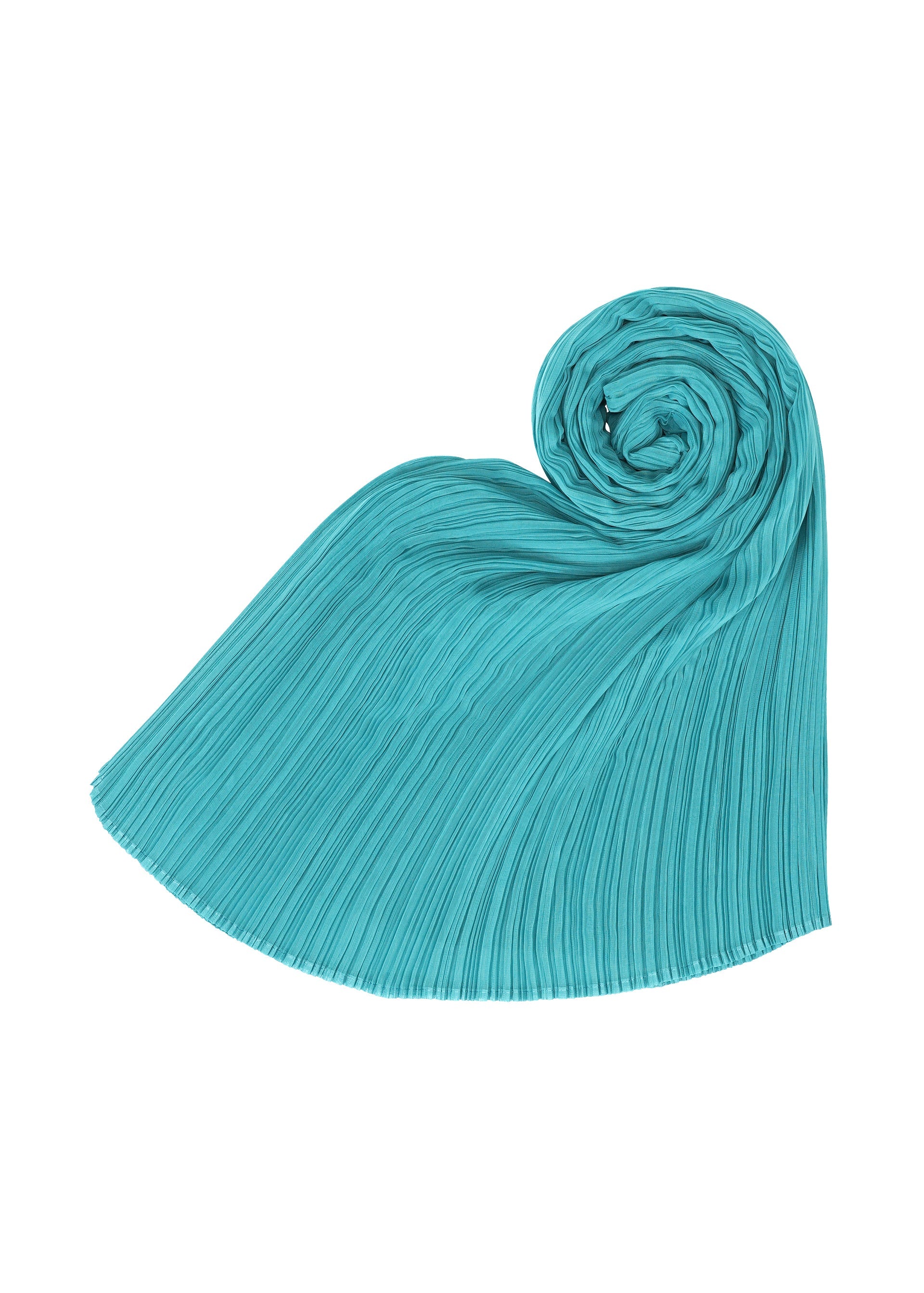 A detail shot of the PLEATS PLEASE ISSEY MIYAKE MADAME T JUNE stole.