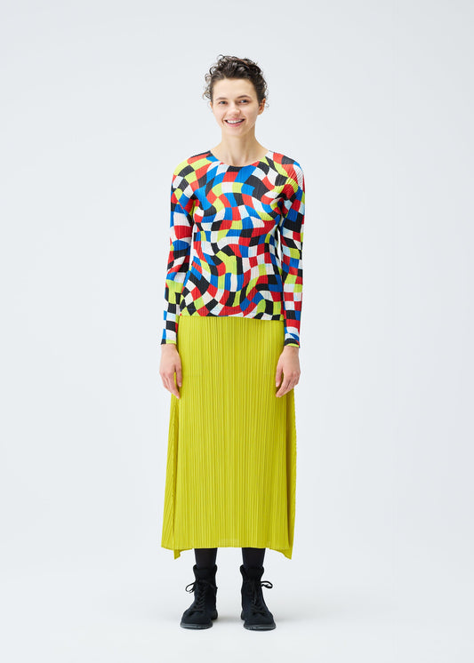 A model wears the PLEATS PLEASE ISSEY MIYAKE DANCING SQUARE top.