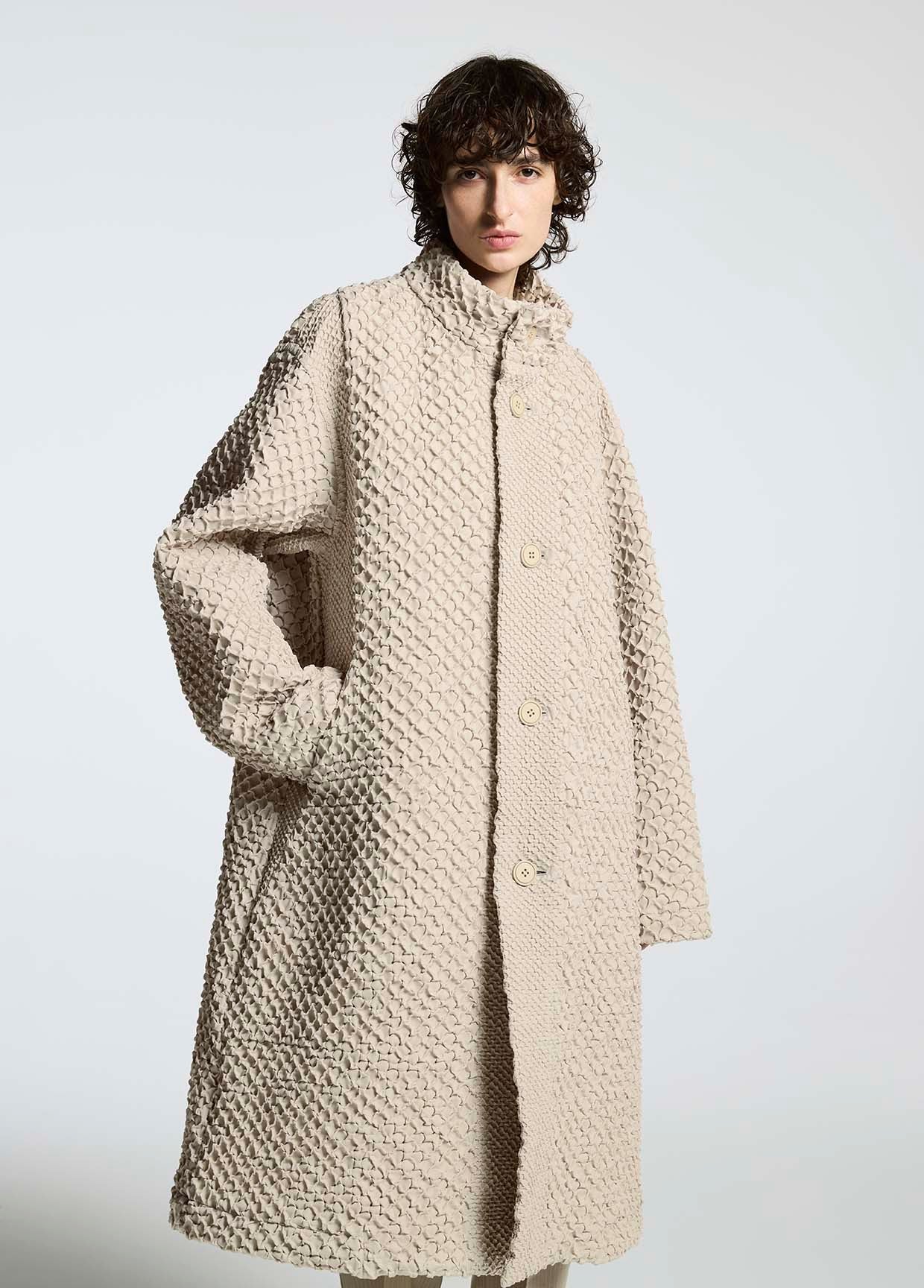 A-POC ABLE ISSEY MIYAKE LOOK 29