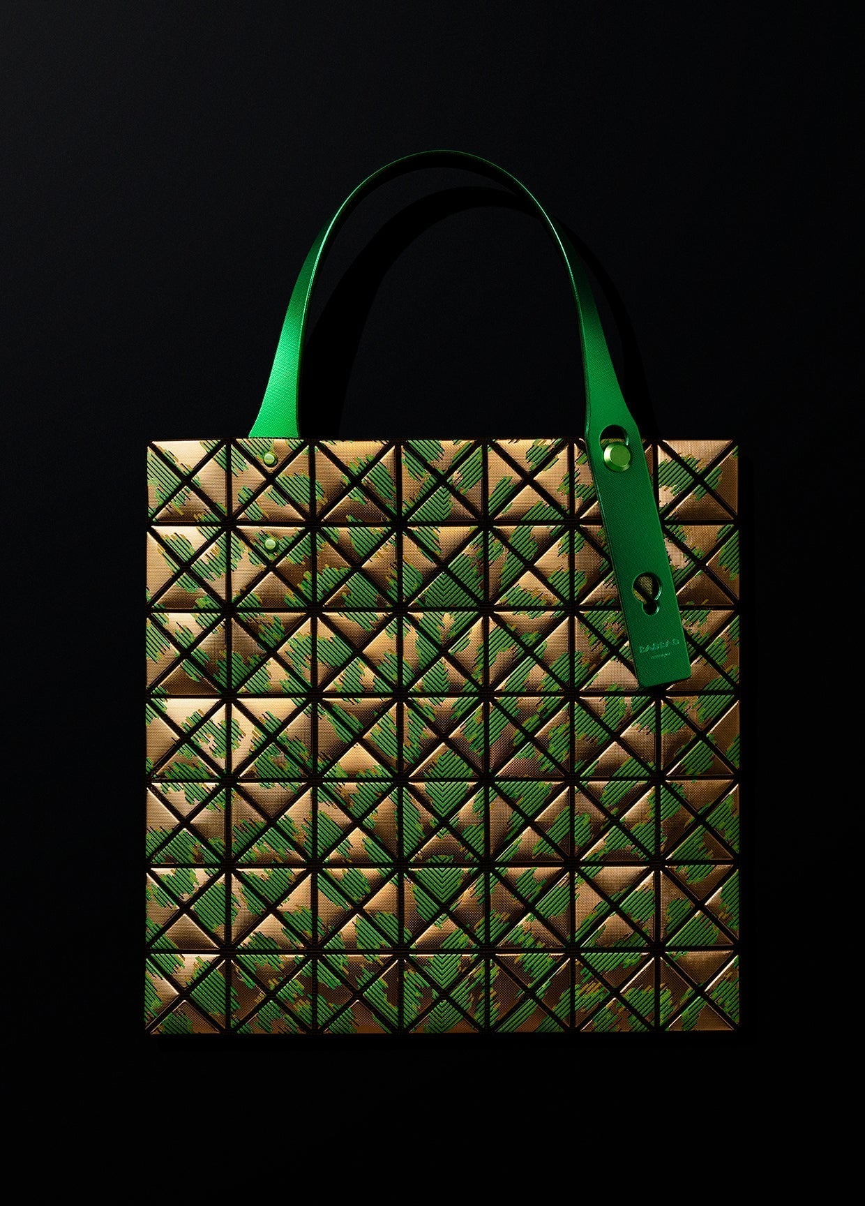 BAO BAO ISSEY MIYAKE LOOK 23