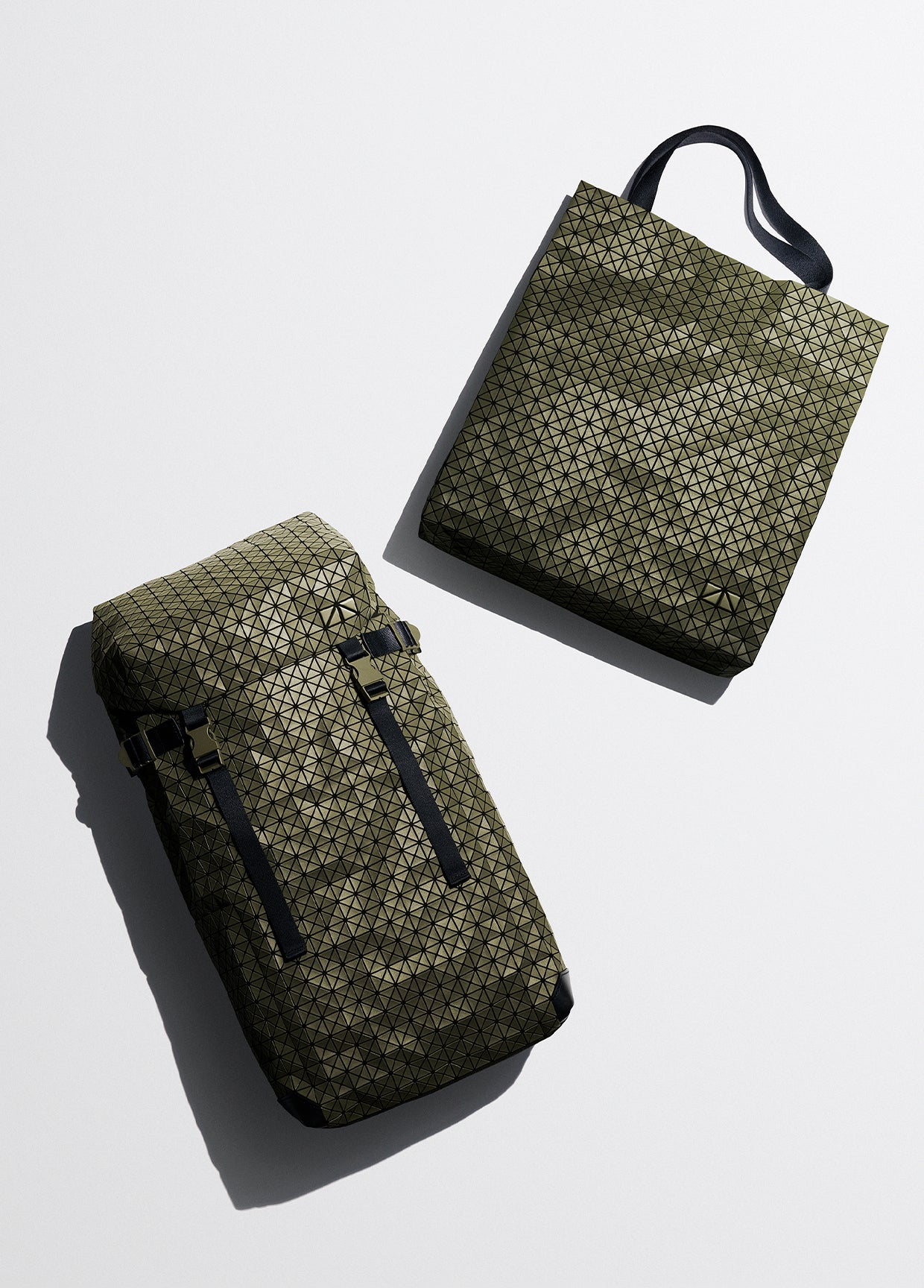 BAO BAO ISSEY MIYAKE LOOK 27