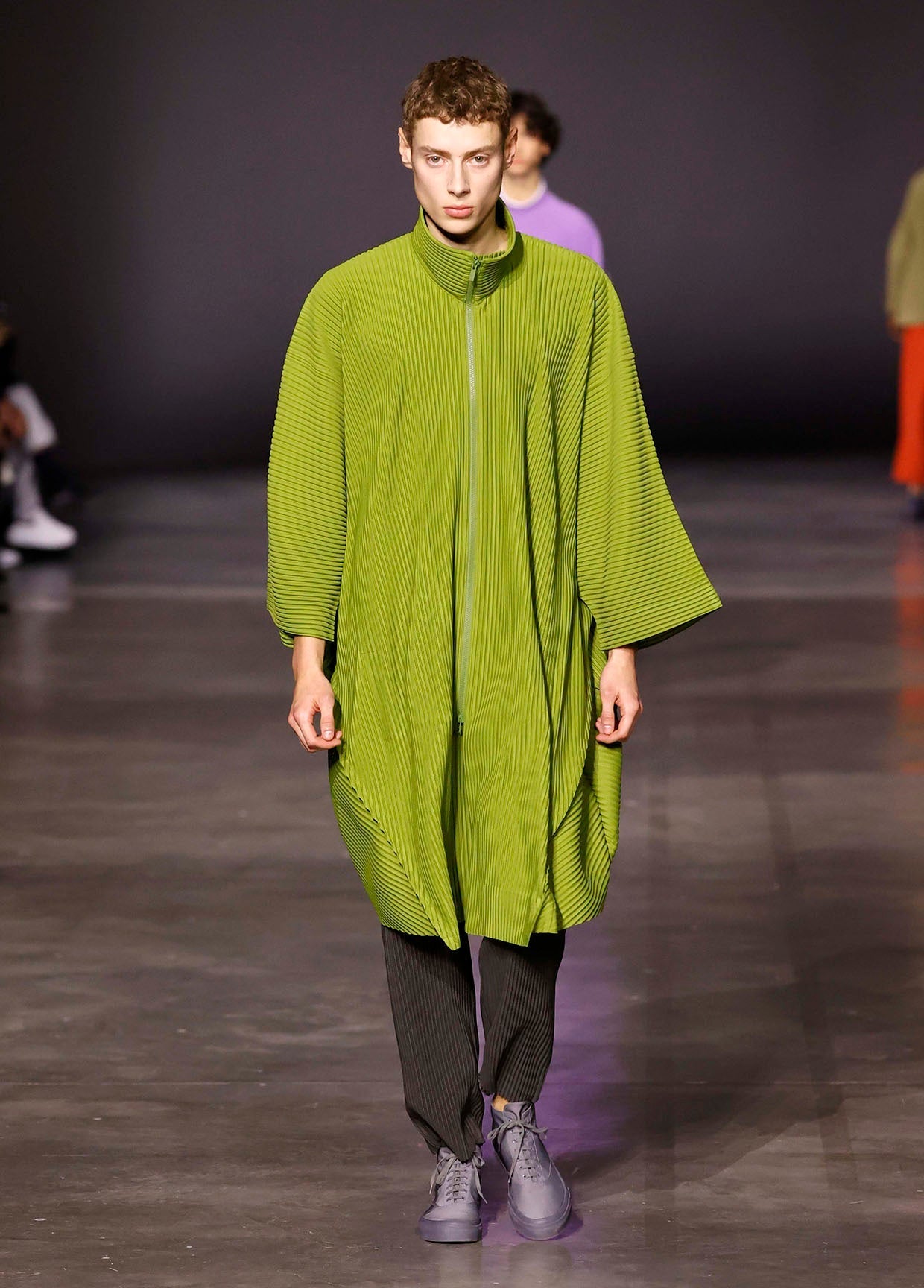 HOMME PLISSÉ ISSEY MIYAKE AUTUMN WINTER 2023/24 COLLECTIONS 10