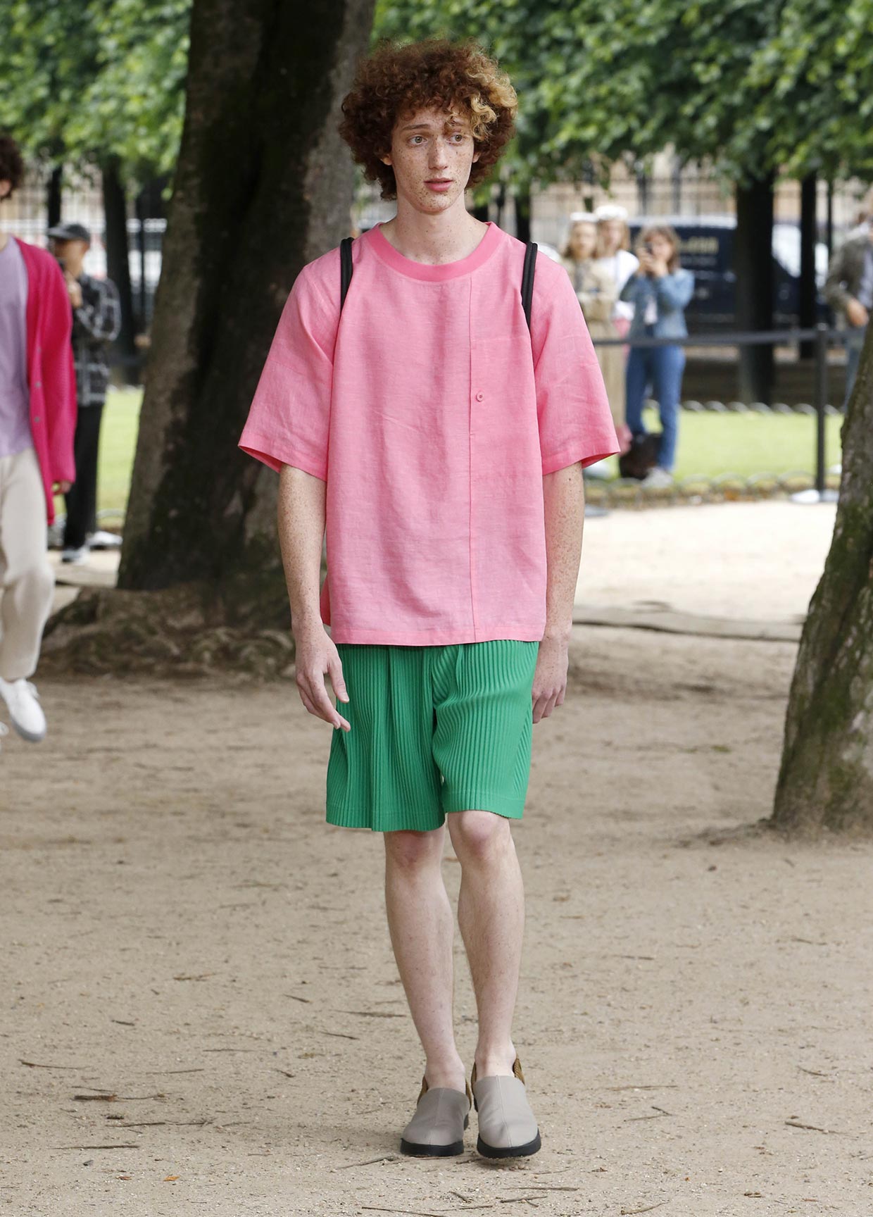 HOMME PLISSÉ ISSEY MIYAKE SPRING SUMMER 2020 COLLECTIONS 06