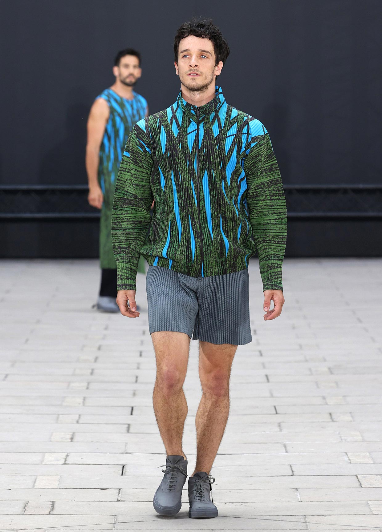 HOMME PLISSÉ ISSEY MIYAKE SPRING SUMMER 2023 COLLECTIONS31