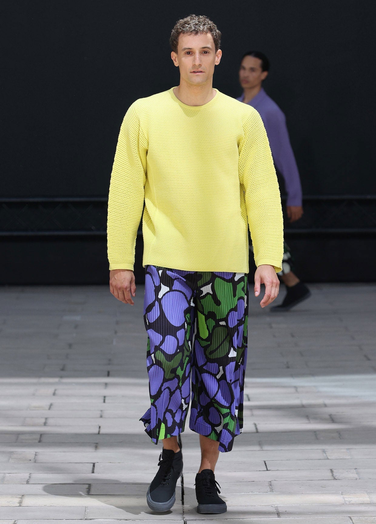 HOMME PLISSÉ ISSEY MIYAKE SPRING SUMMER 2023 COLLECTIONS34