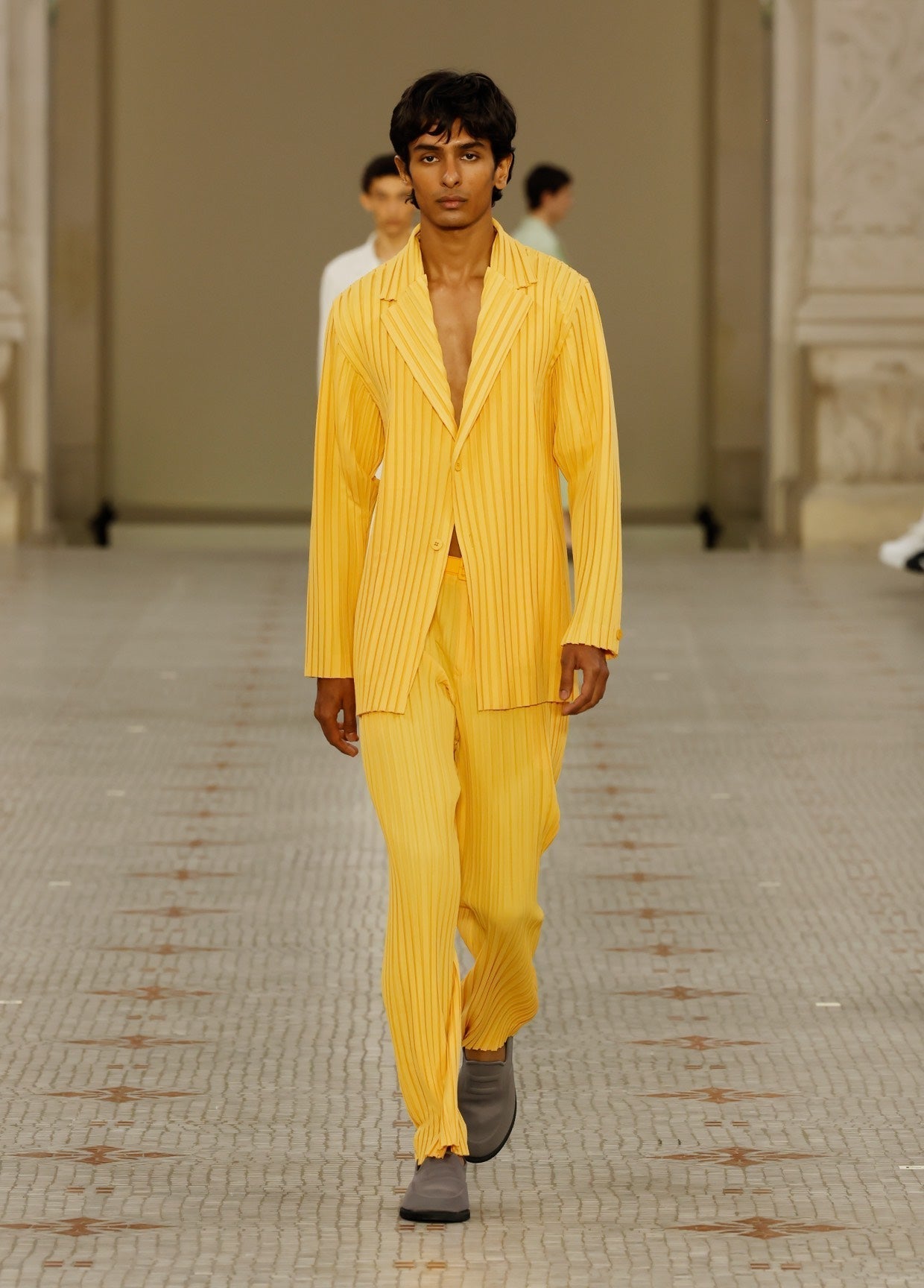 HOMME PLISSÉ ISSEY MIYAKE SPRING SUMMER 2024 COLLECTIONS 24