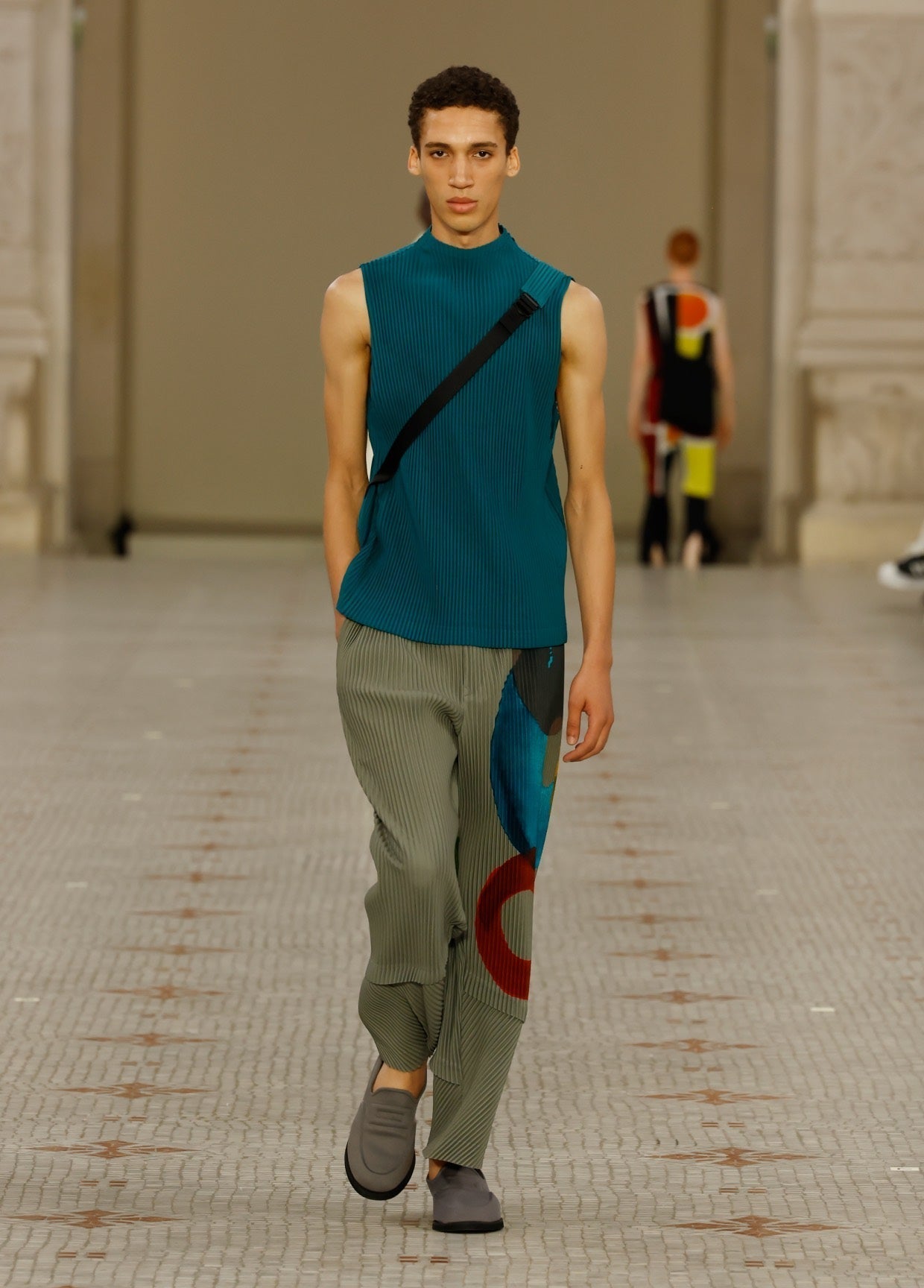 HOMME PLISSÉ ISSEY MIYAKE SPRING SUMMER 2024 COLLECTIONS 31