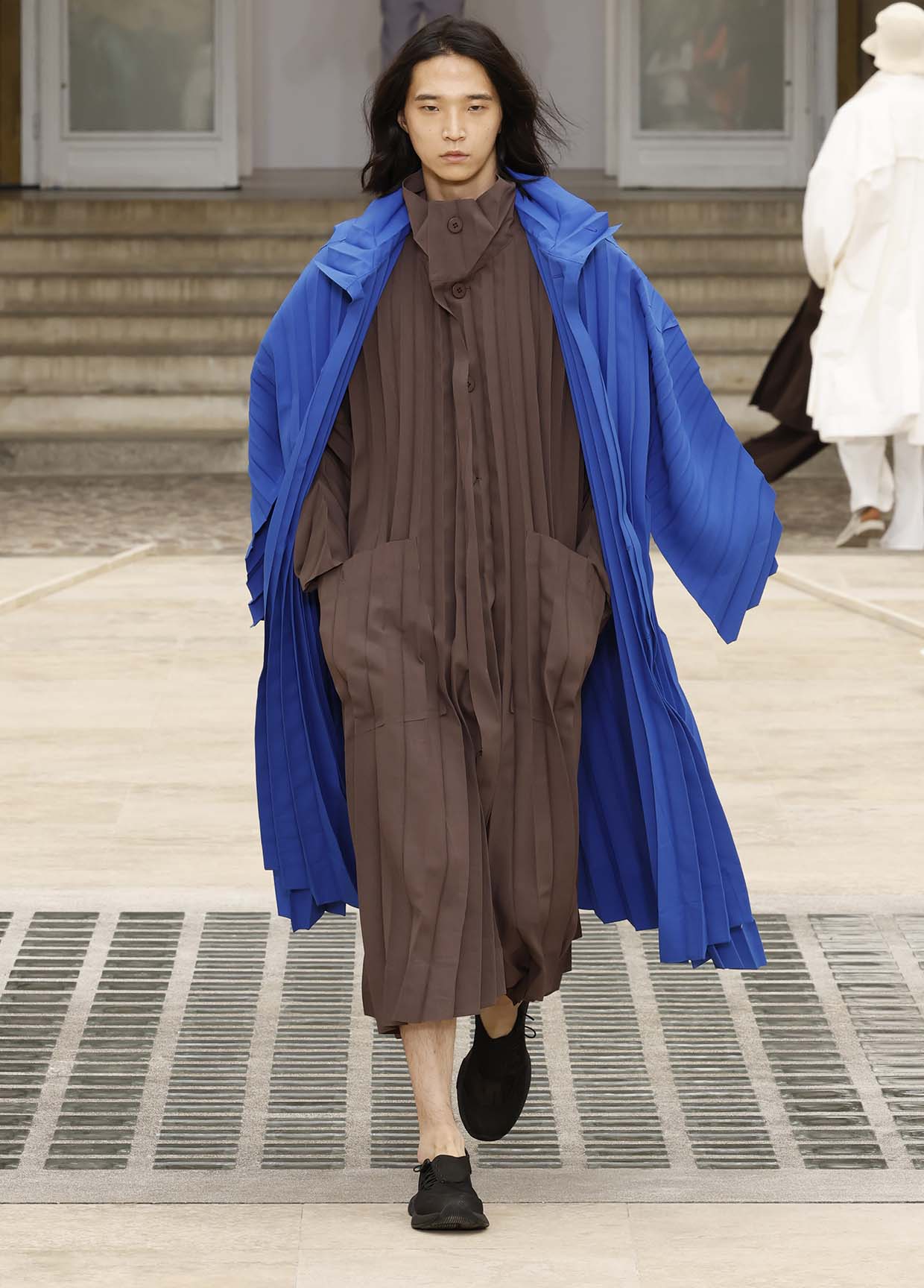 HOMME PLISSÉ ISSEY MIYAKE SPRING SUMMER 2025 COLLECTION 17