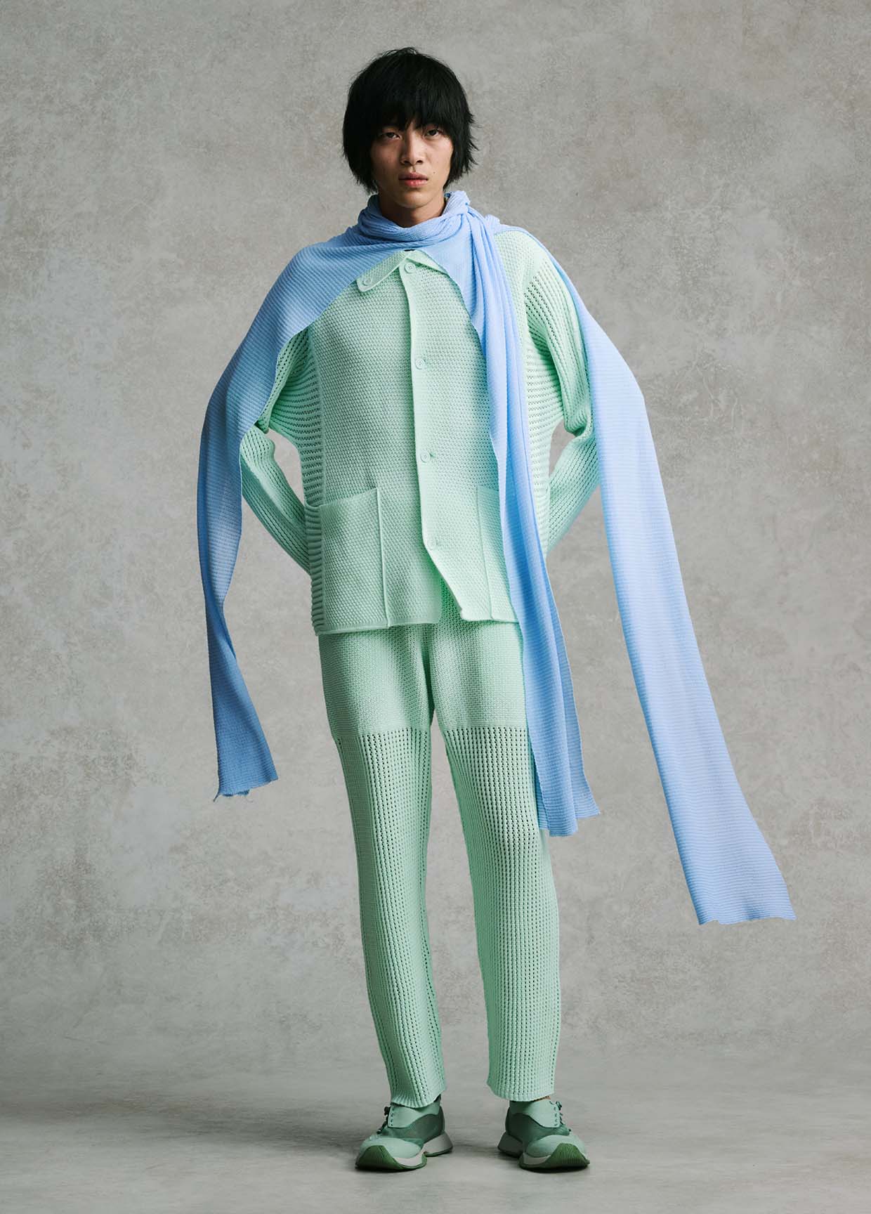 HOMME PLISSÉ ISSEY MIYAKE LOOK 06