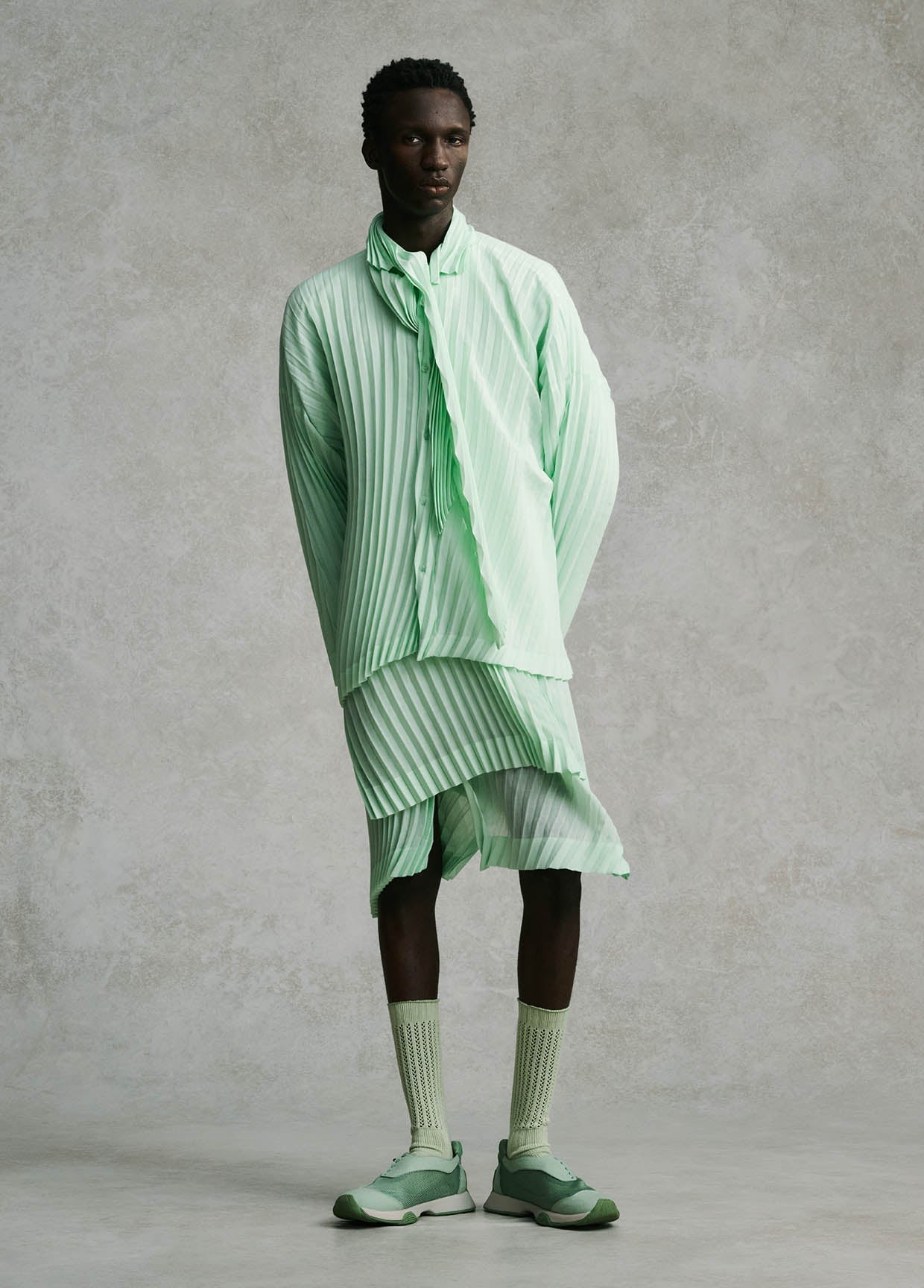 HOMME PLISSÉ ISSEY MIYAKE LOOK 25