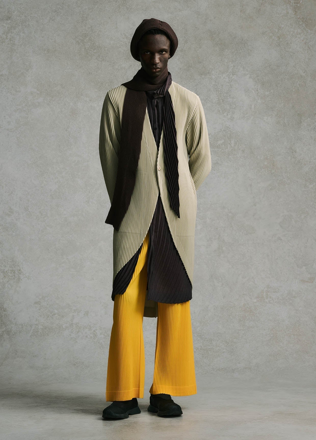 HOMME PLISSÉ ISSEY MIYAKE LOOK 30