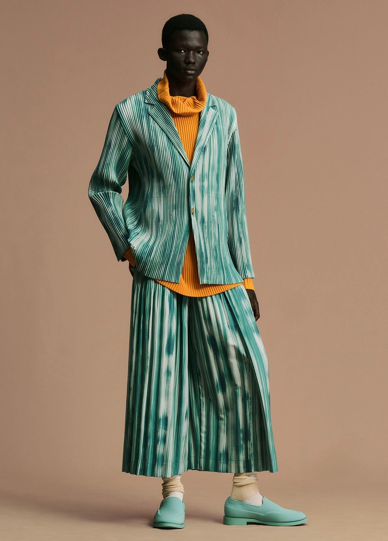 HOMME PLISSÉ ISSEY MIYAKE LOOK 21