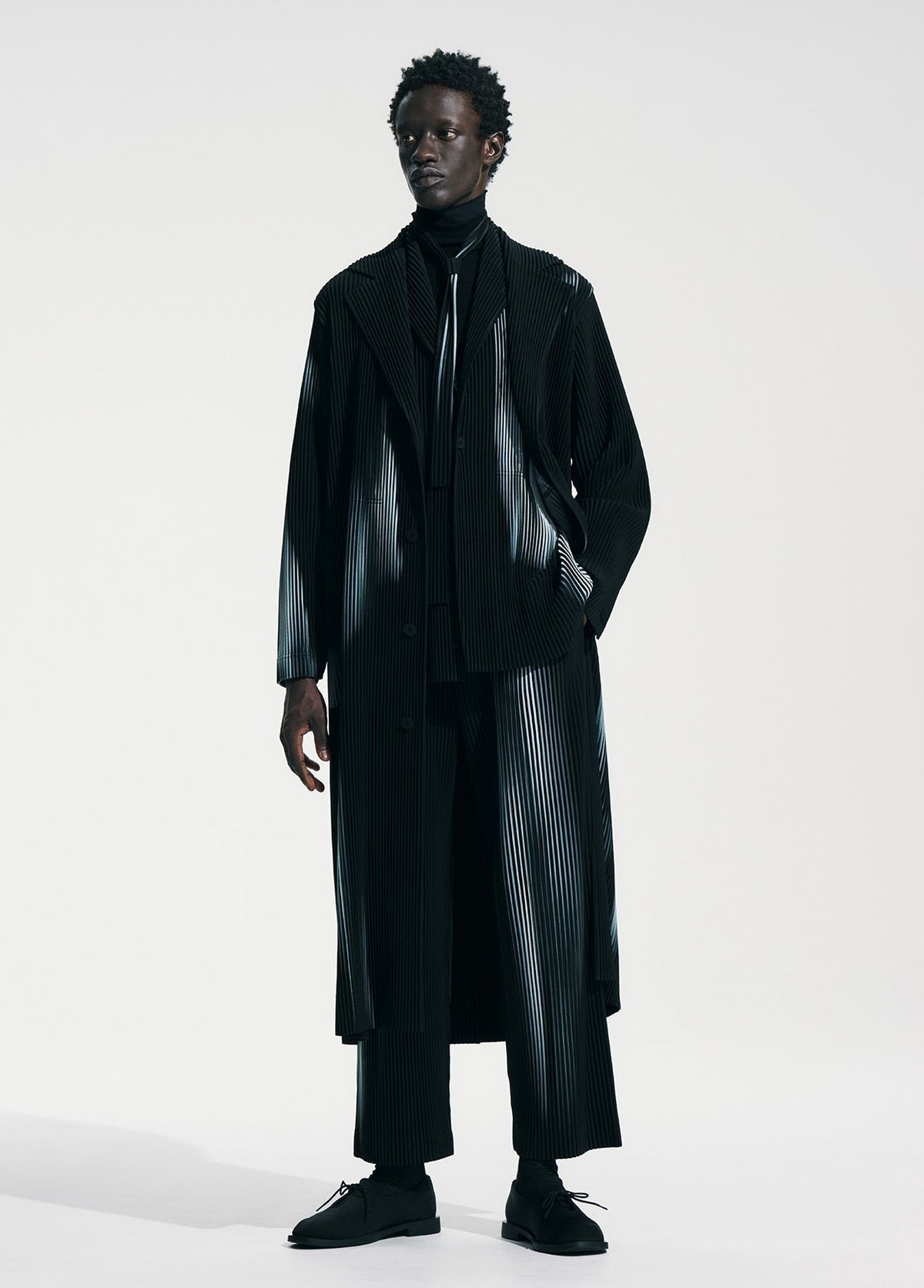 HOMME PLISSÉ ISSEY MIYAKE LOOK 23