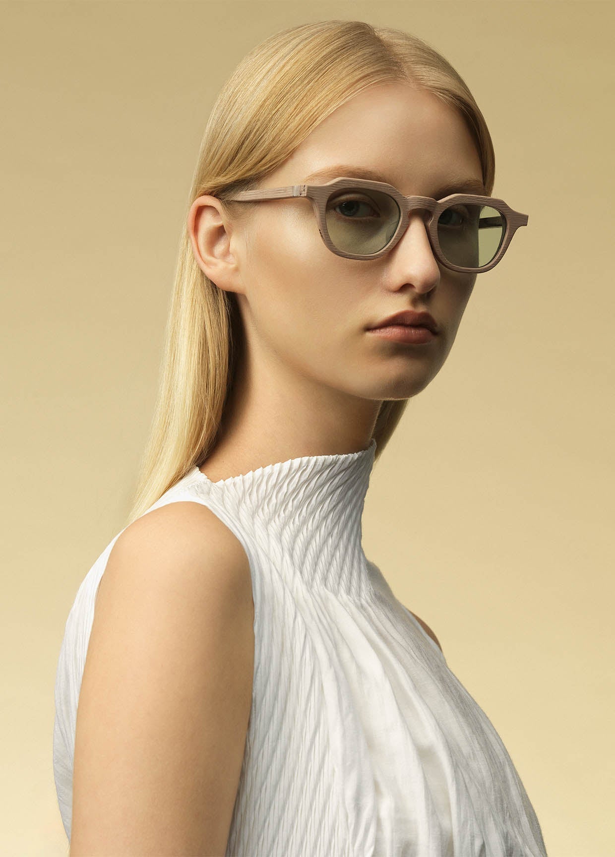 ISSEY MIYAKE EYES LOOK 57