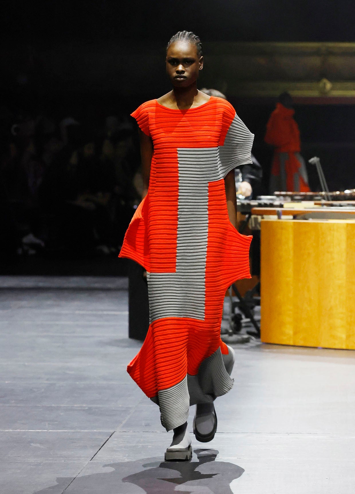 ISSEY MIYAKE AUTUMN WINTER 2023/24 COLLECTIONS 34