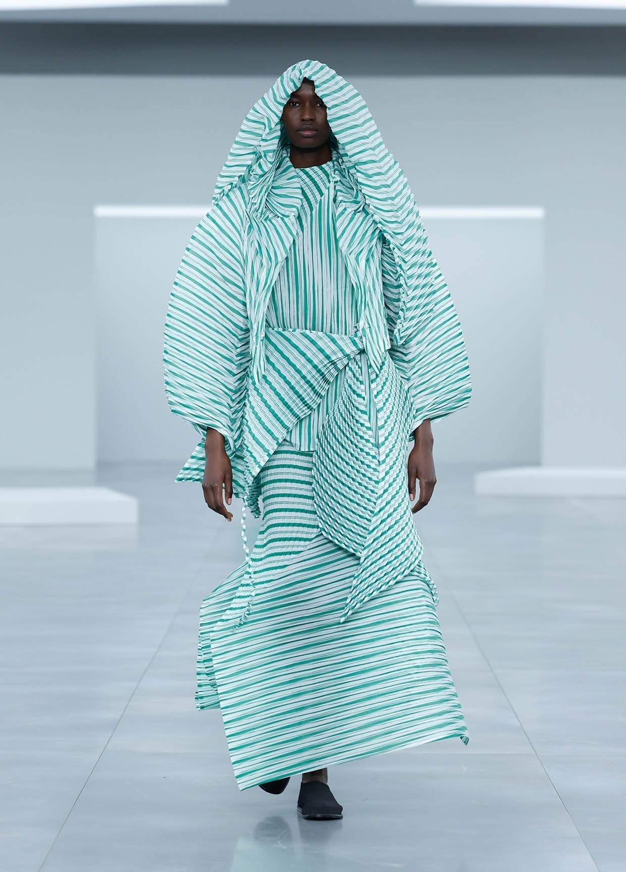 ISSEY MIYAKE AUTUMN WINTER 2025/26 COLLECTIONS 45