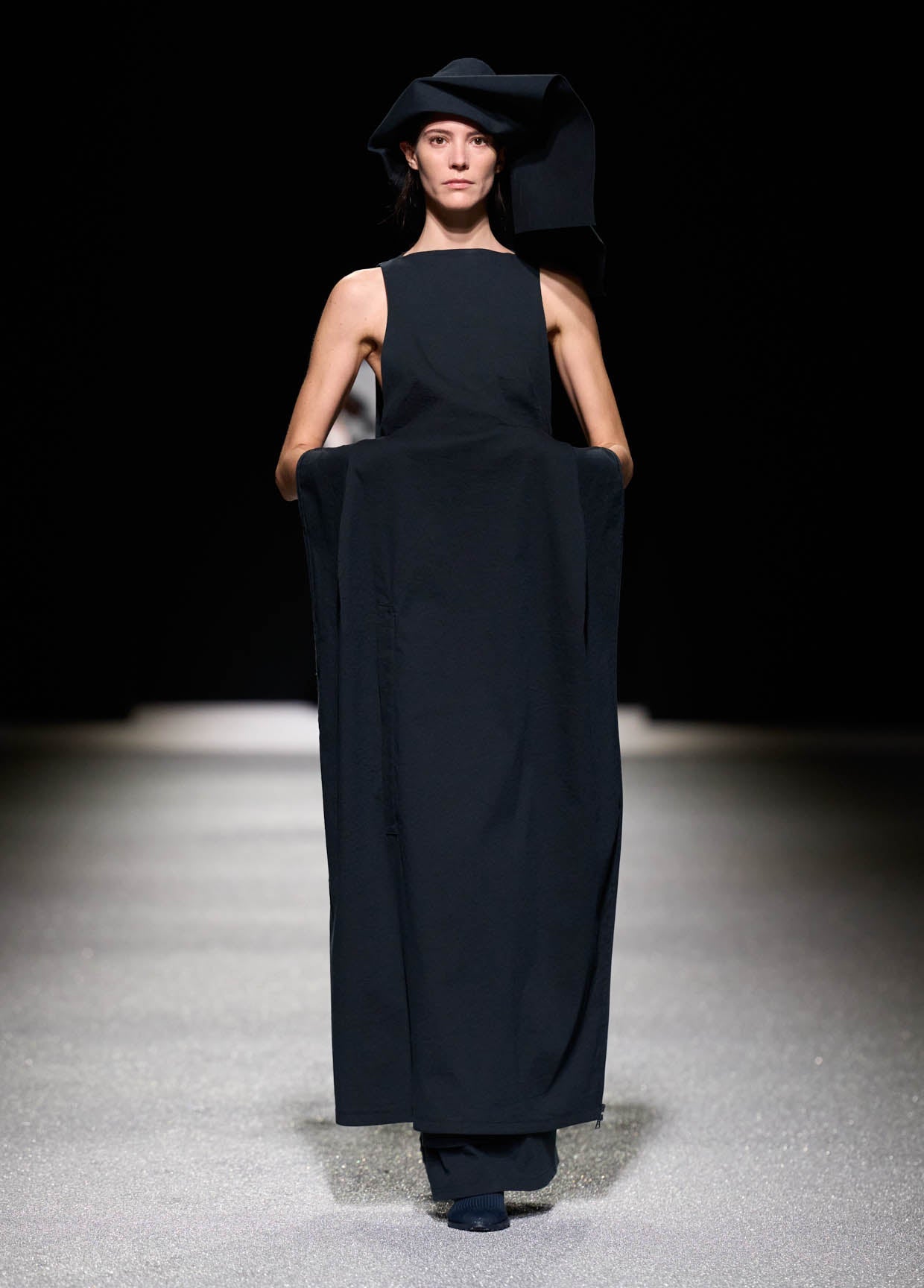 ISSEY MIYAKE AUTUMN WINTER 2026/27 COLLECTIONS 02