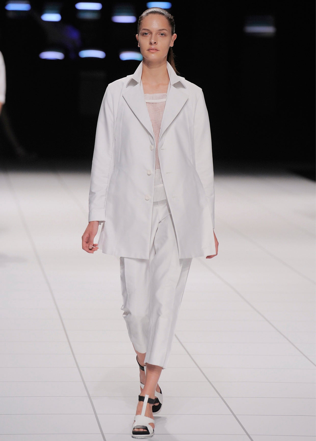 ISSEY MIYAKE SPRING SUMMER 2014 COLLECTIONS 15