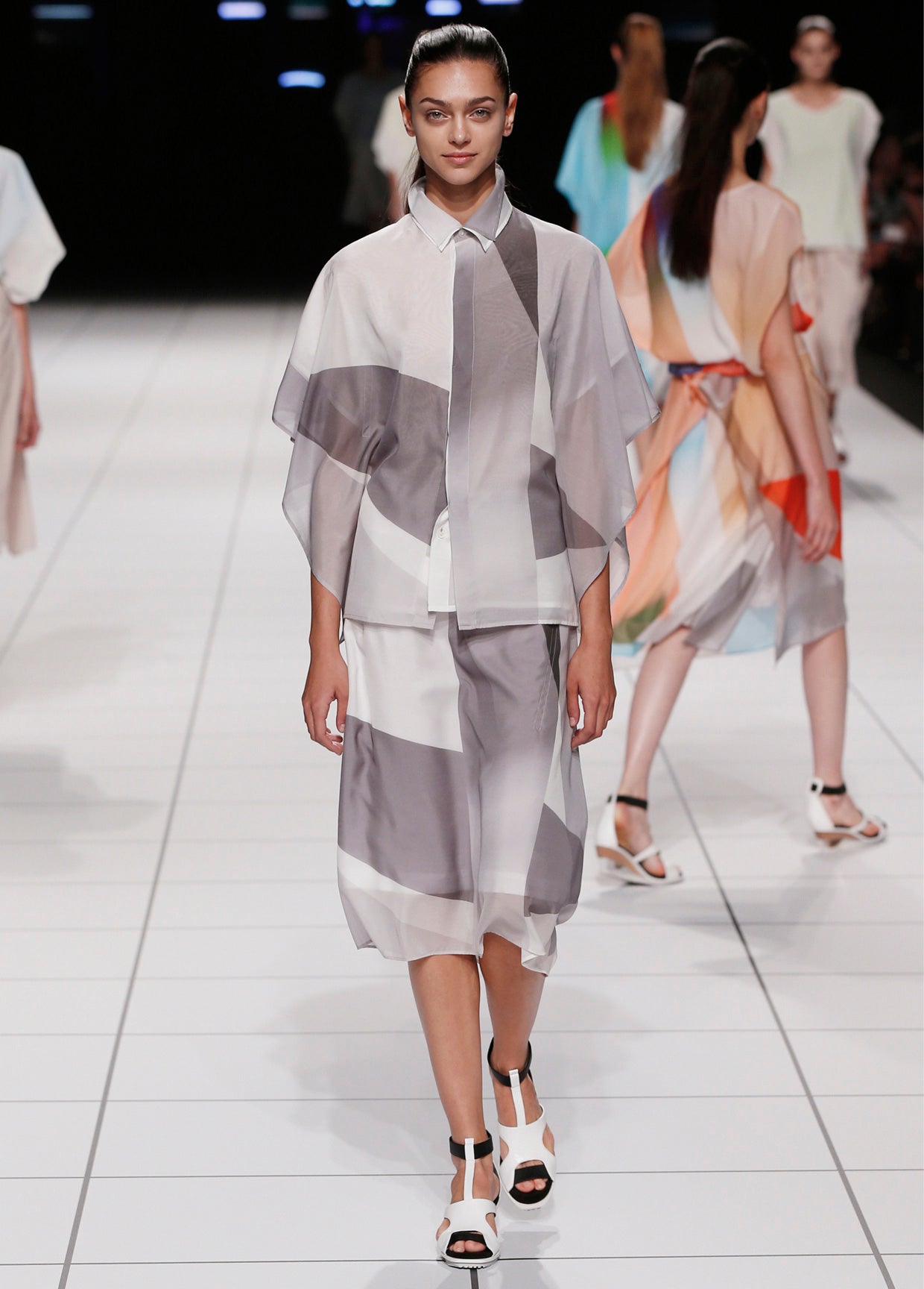 ISSEY MIYAKE SPRING SUMMER 2014 COLLECTIONS 34