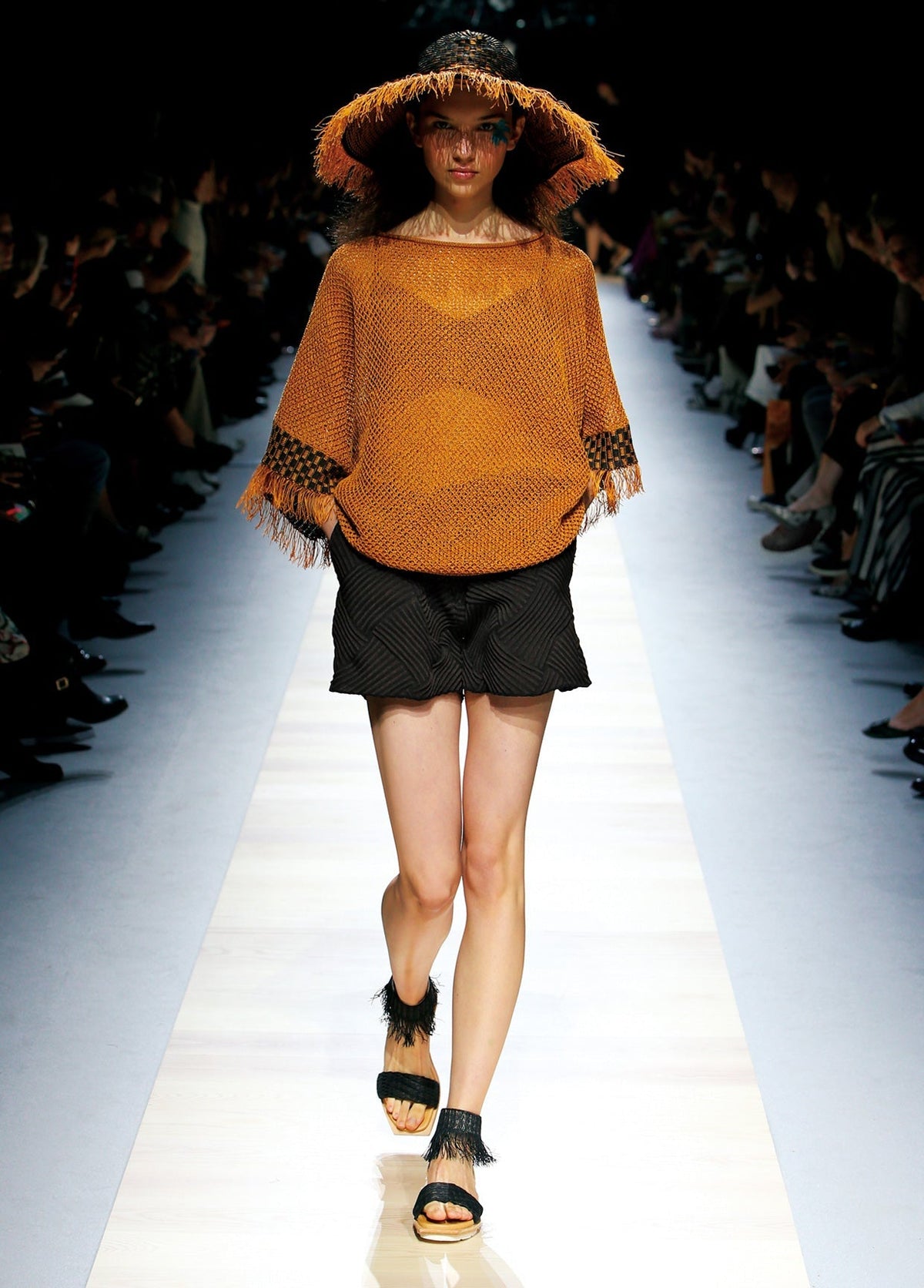 ISSEY MIYAKE SPRING SUMMER 2016 COLLECTIONS25