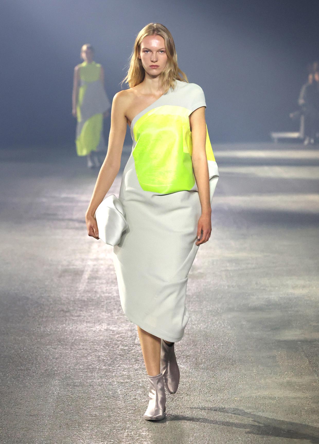 ISSEY MIYAKE SPRING SUMMER 2023 COLLECTIONS11