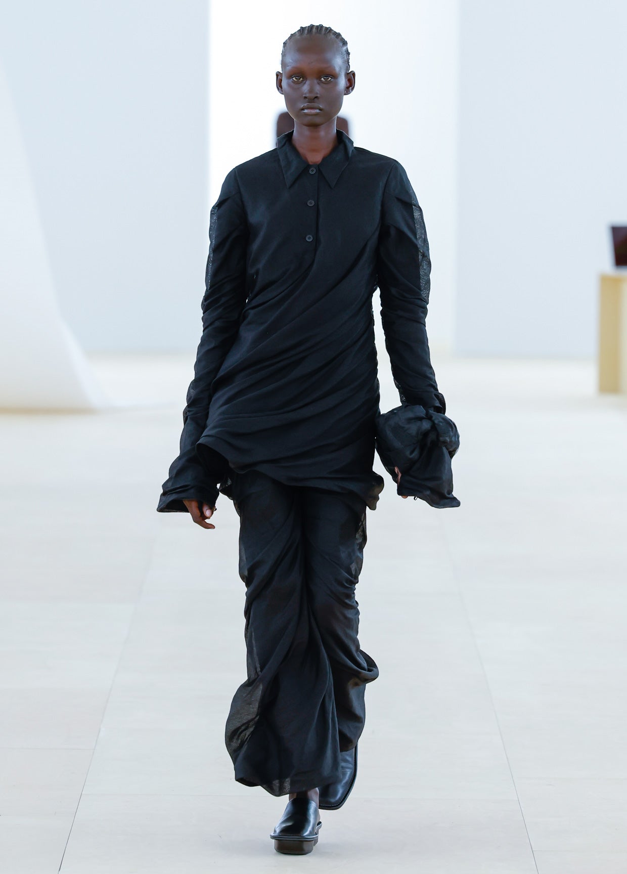 ISSEY MIYAKE SPRING SUMMER 2024 COLLECTIONS 05