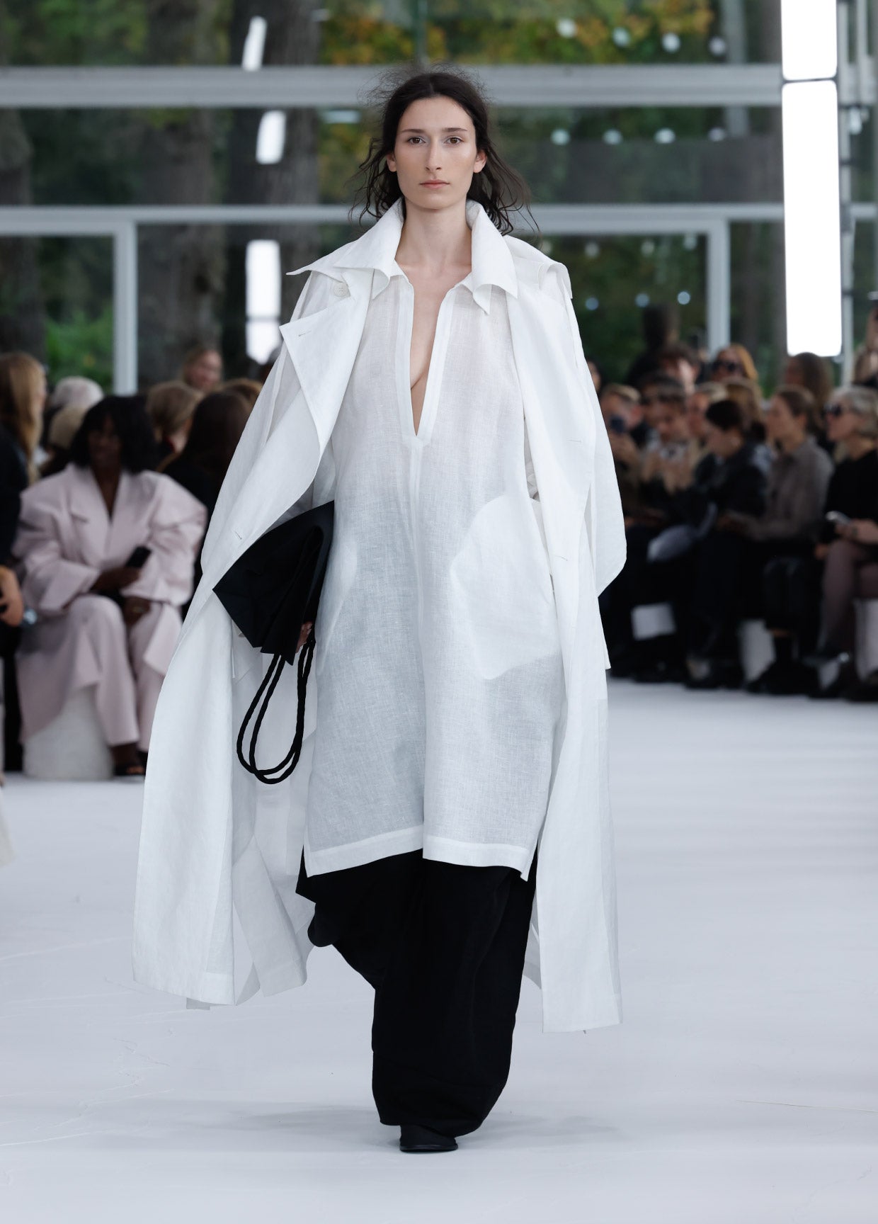 ISSEY MIYAKE SPRING SUMMER 2025 COLLECTIONS 15