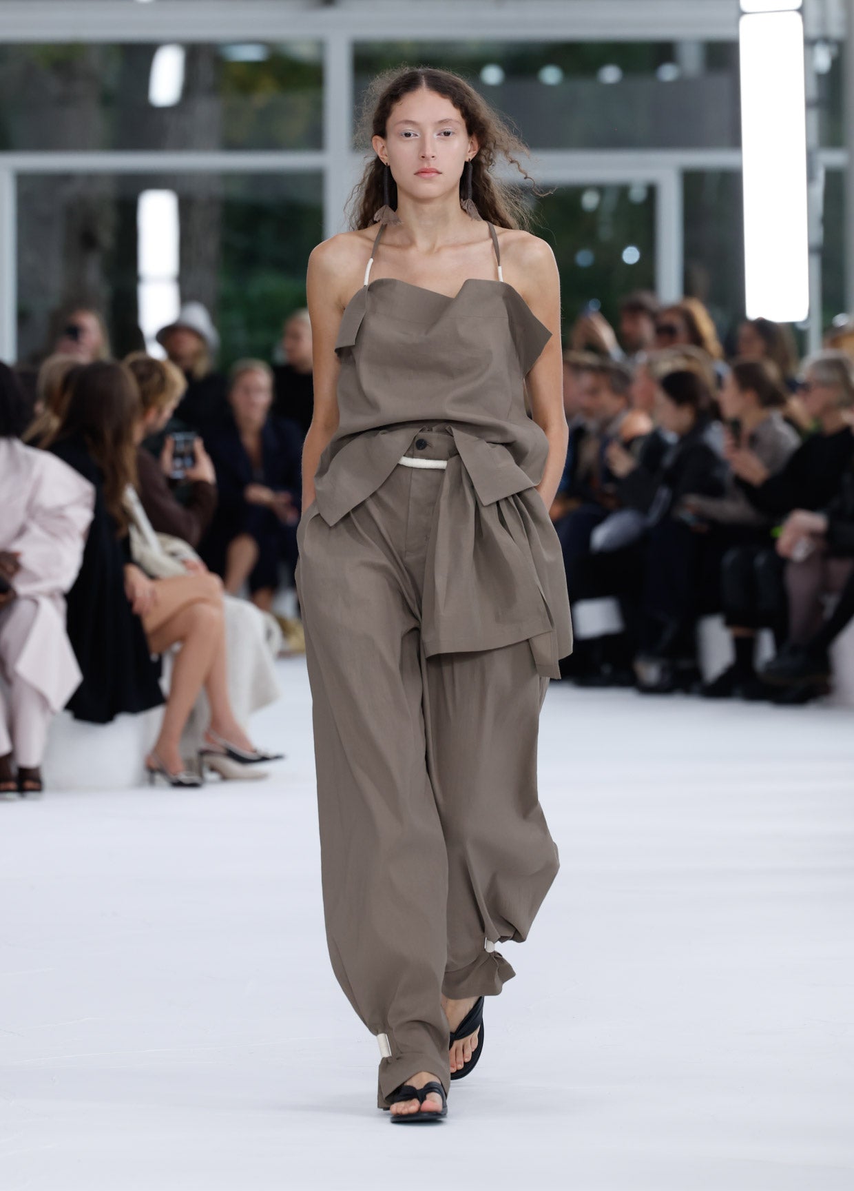 ISSEY MIYAKE SPRING SUMMER 2025 COLLECTIONS 38