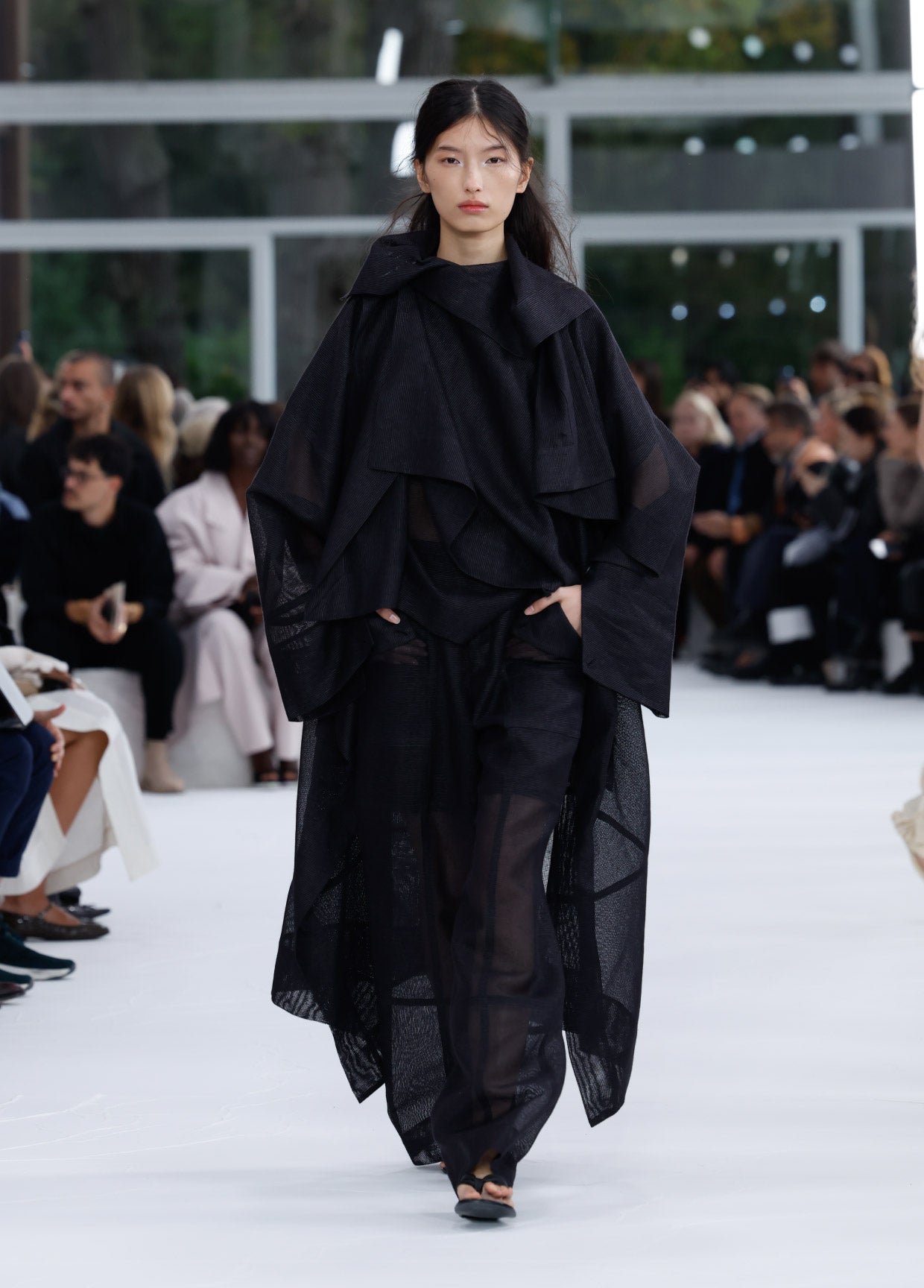 ISSEY MIYAKE SPRING SUMMER 2025 COLLECTIONS 41