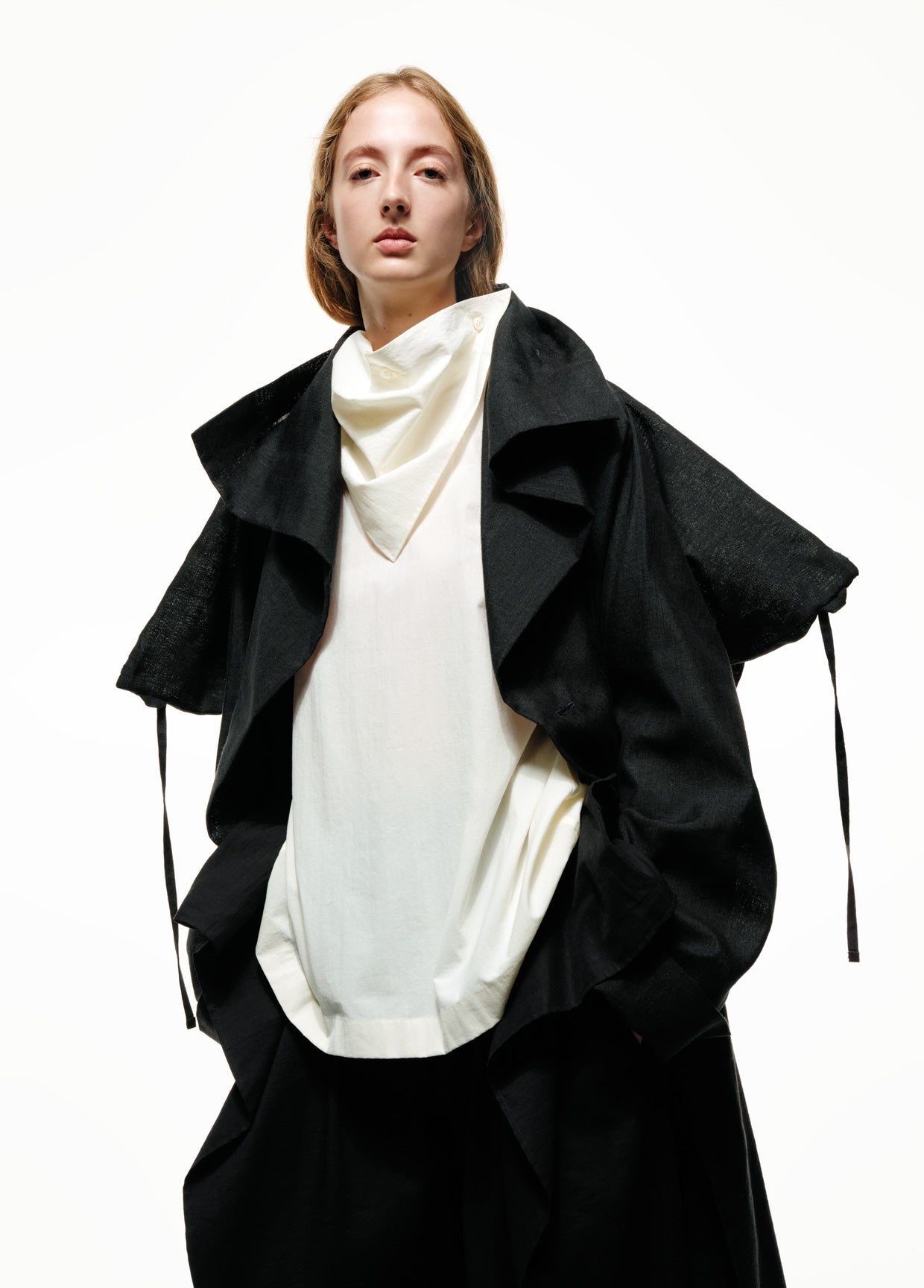 ISSEY MIYAKE LOOK 08