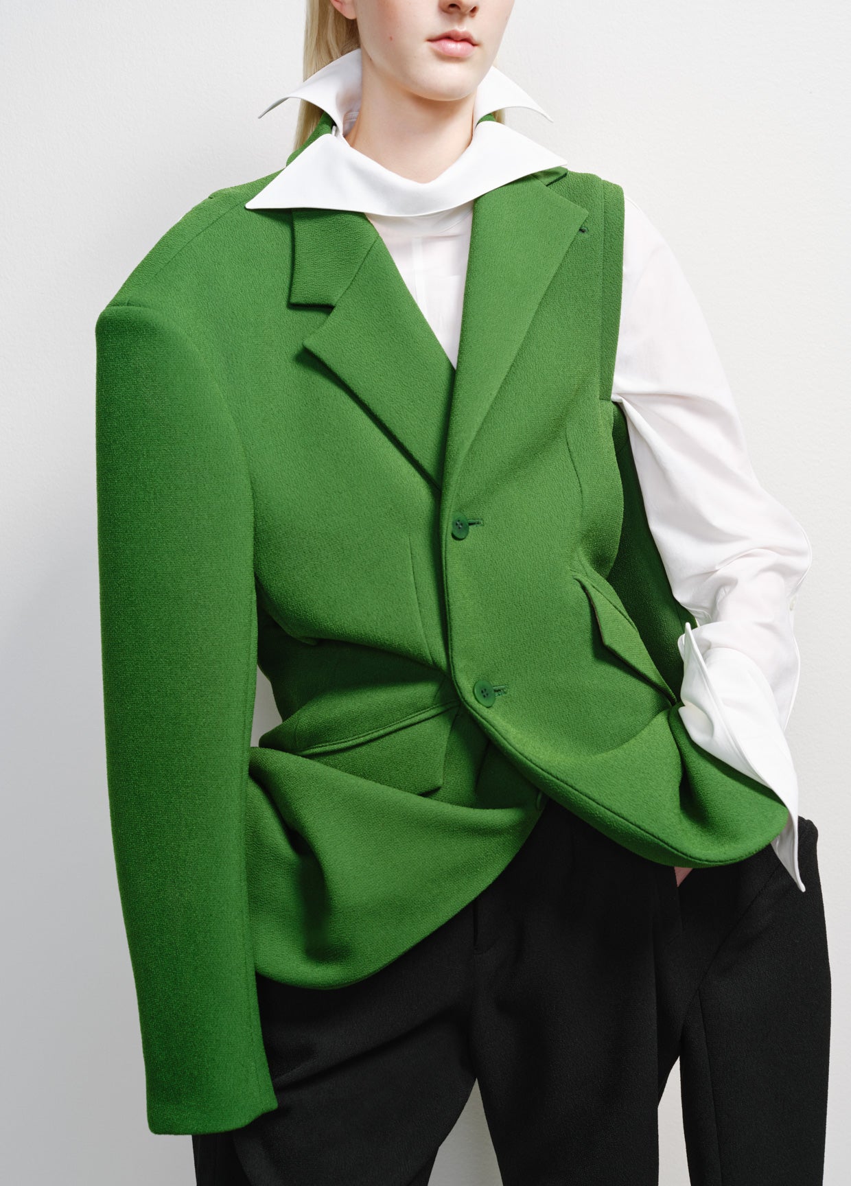 ISSEY MIYAKE LOOK 09 – The official ISSEY MIYAKE ONLINE STORE | ISSEY ...